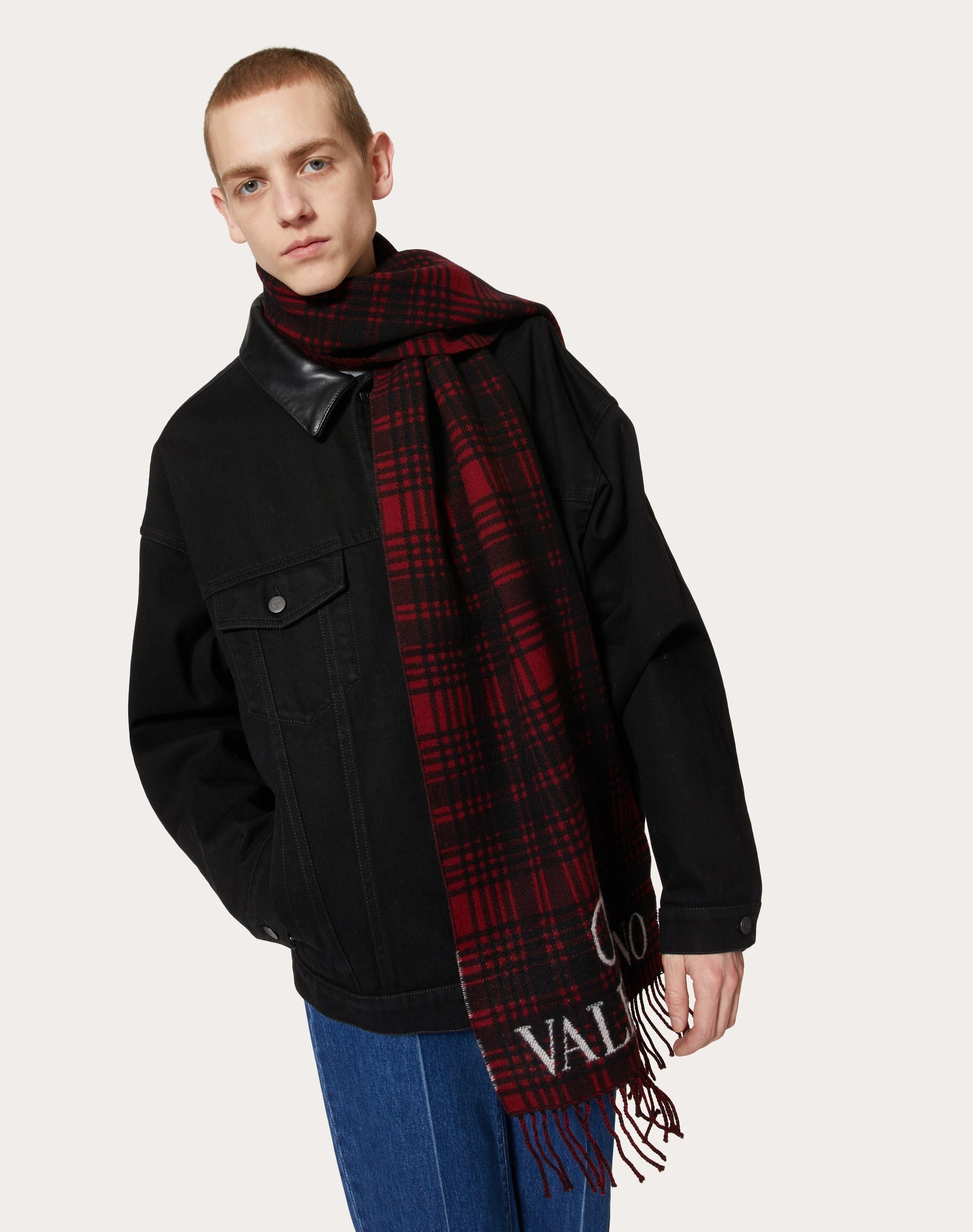 VLOGO VALENTINO CASHMERE AND WOOL SCARF - 4