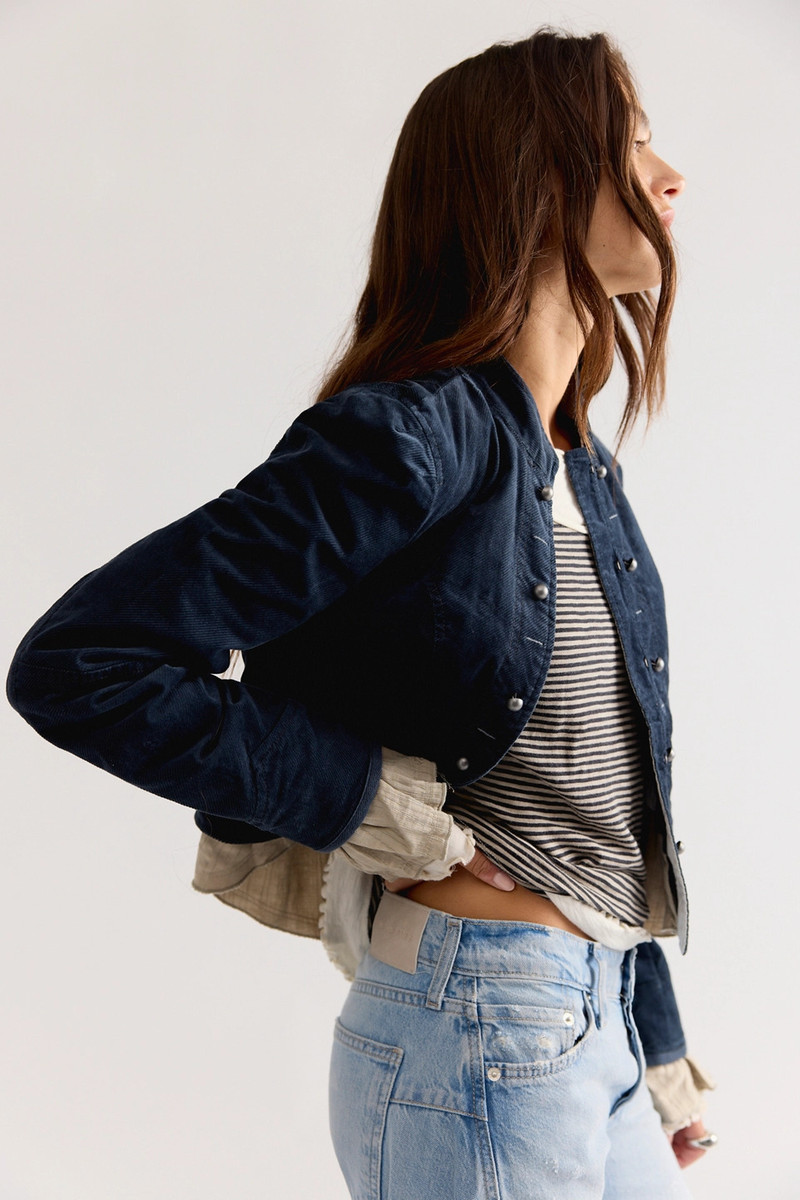 Cloud Nine Ruffle Band Jacket 3