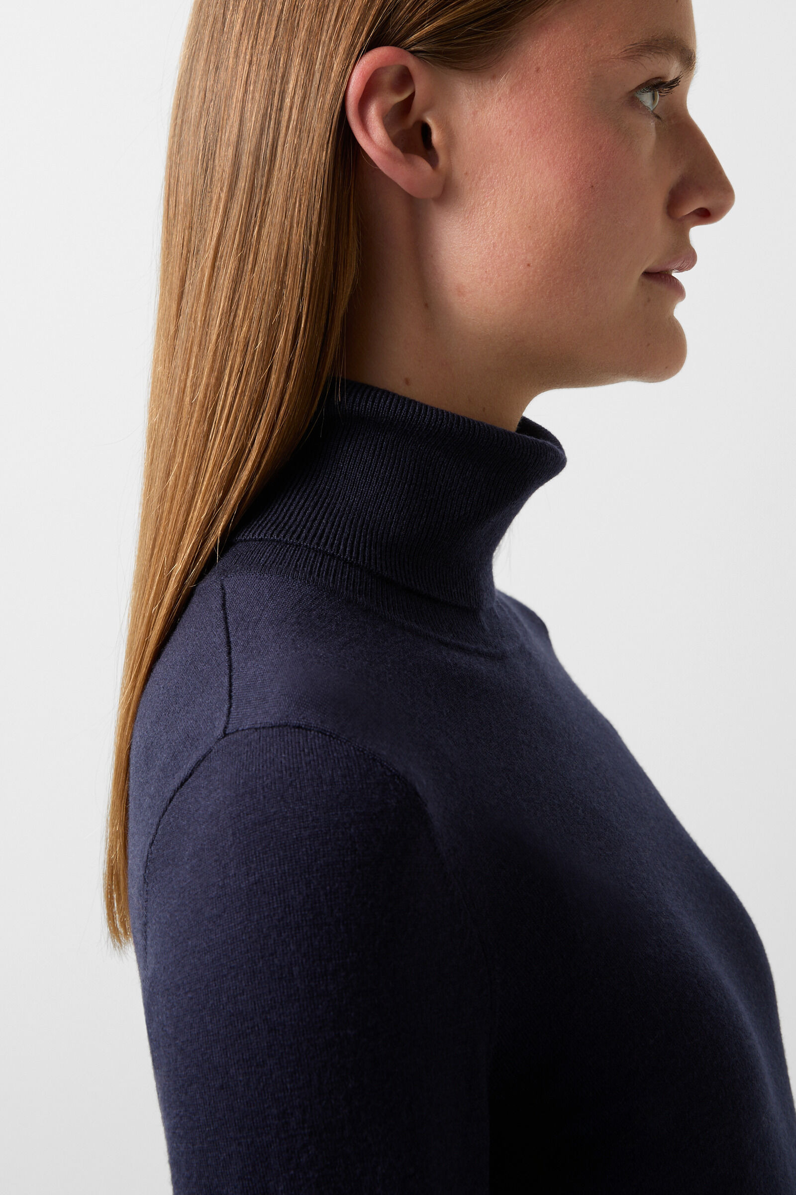 Vinny turtleneck pullover in Navy blue - 4
