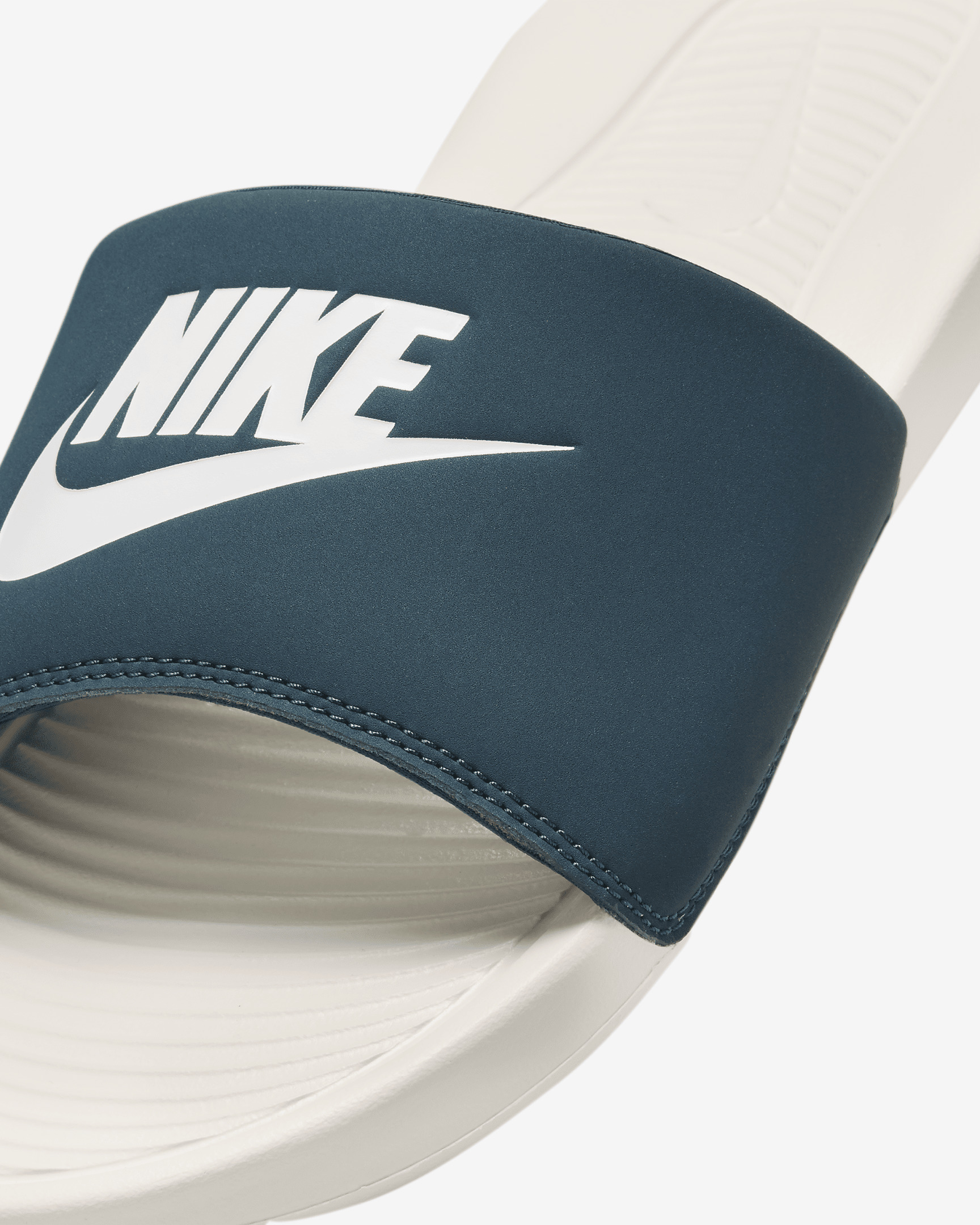 Nike Victori One Men's Slides - 6
