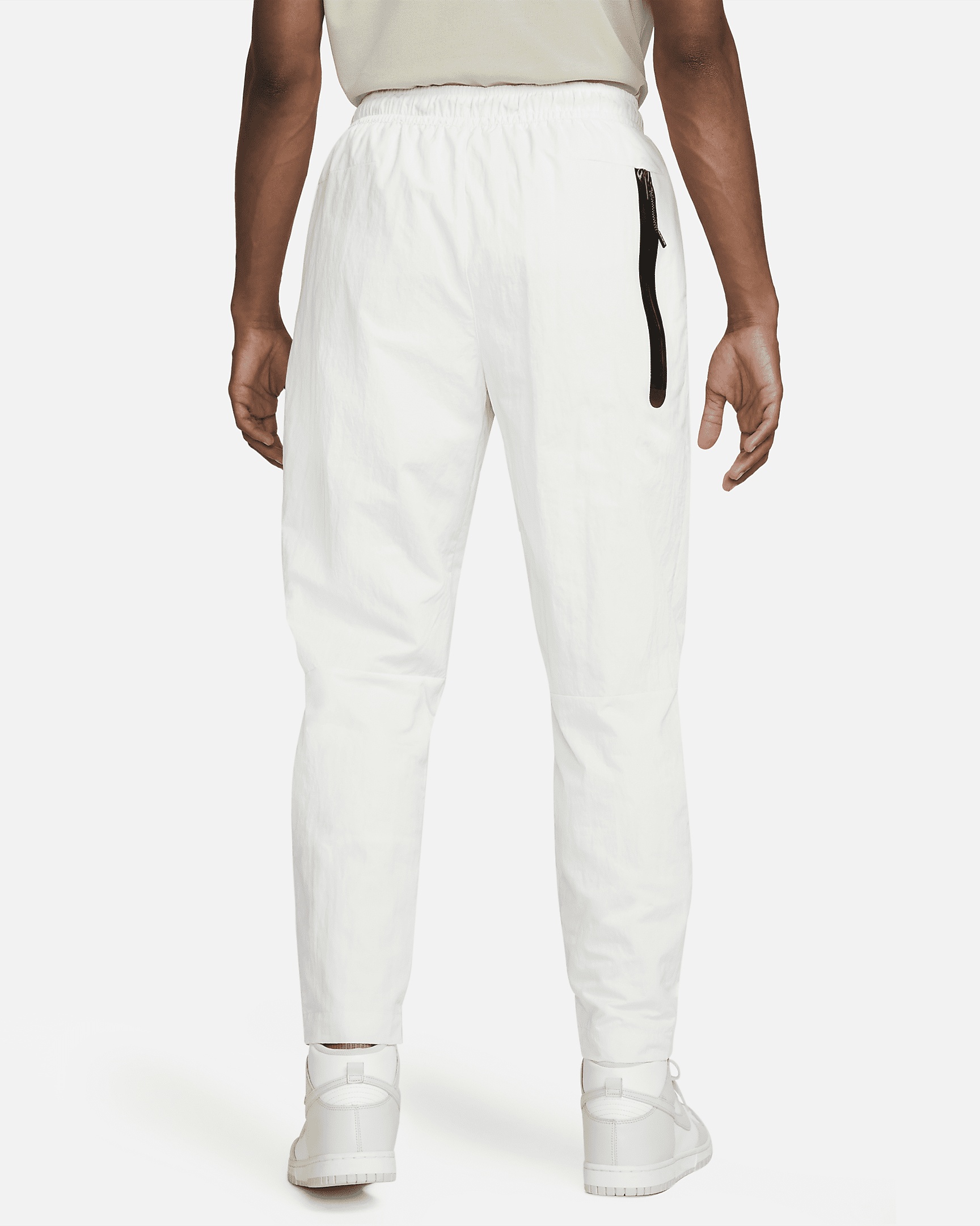 Men's Nike Sportswear Tech Essentials lined Commuter Pants - 2