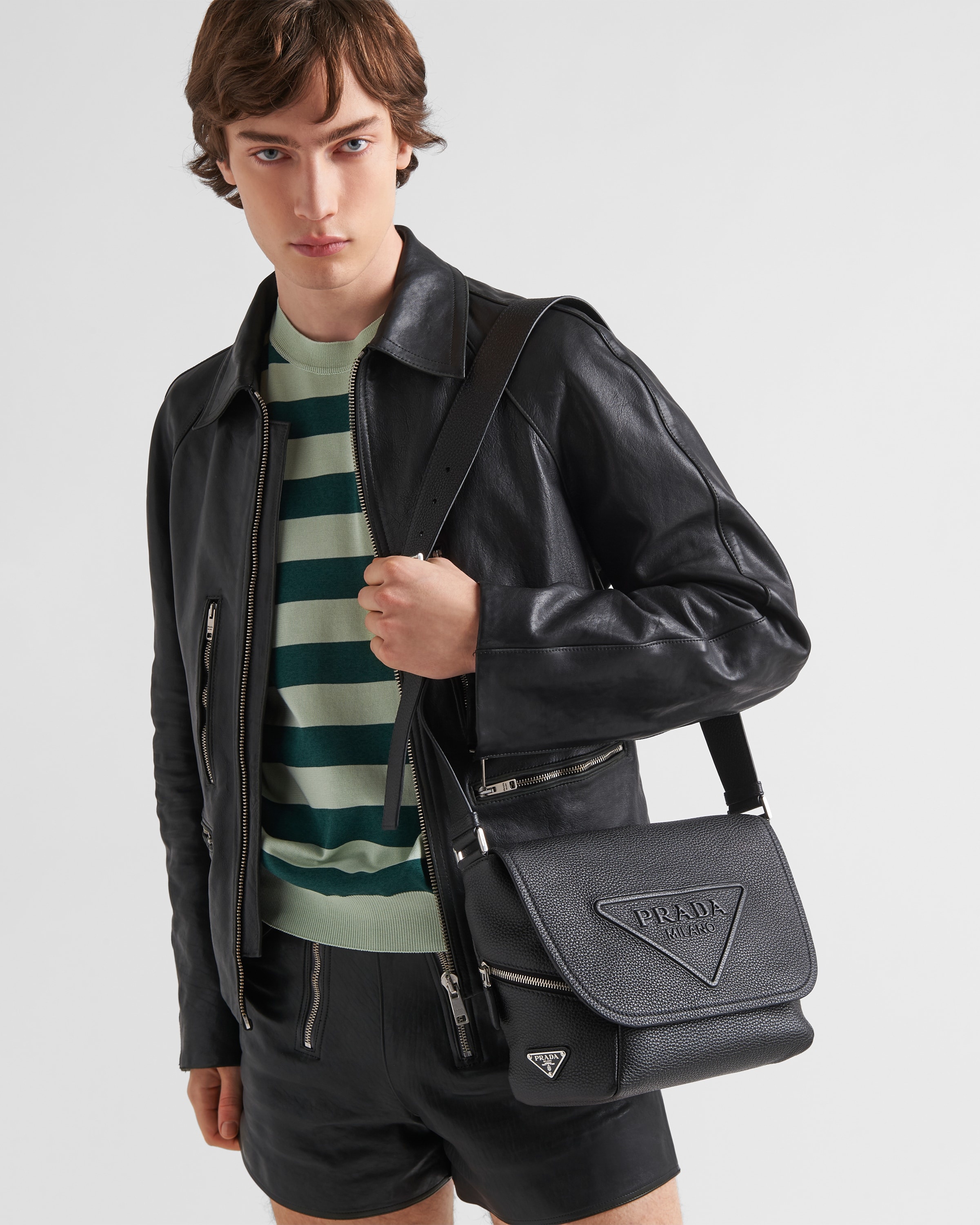 Leather bag with shoulder strap - 7