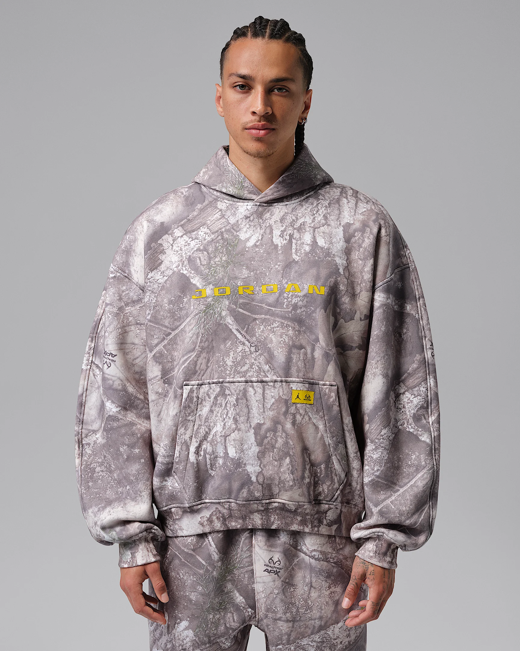 Jordan Brooklyn Men's Realtree Fleece Pullover Hoodie - 1