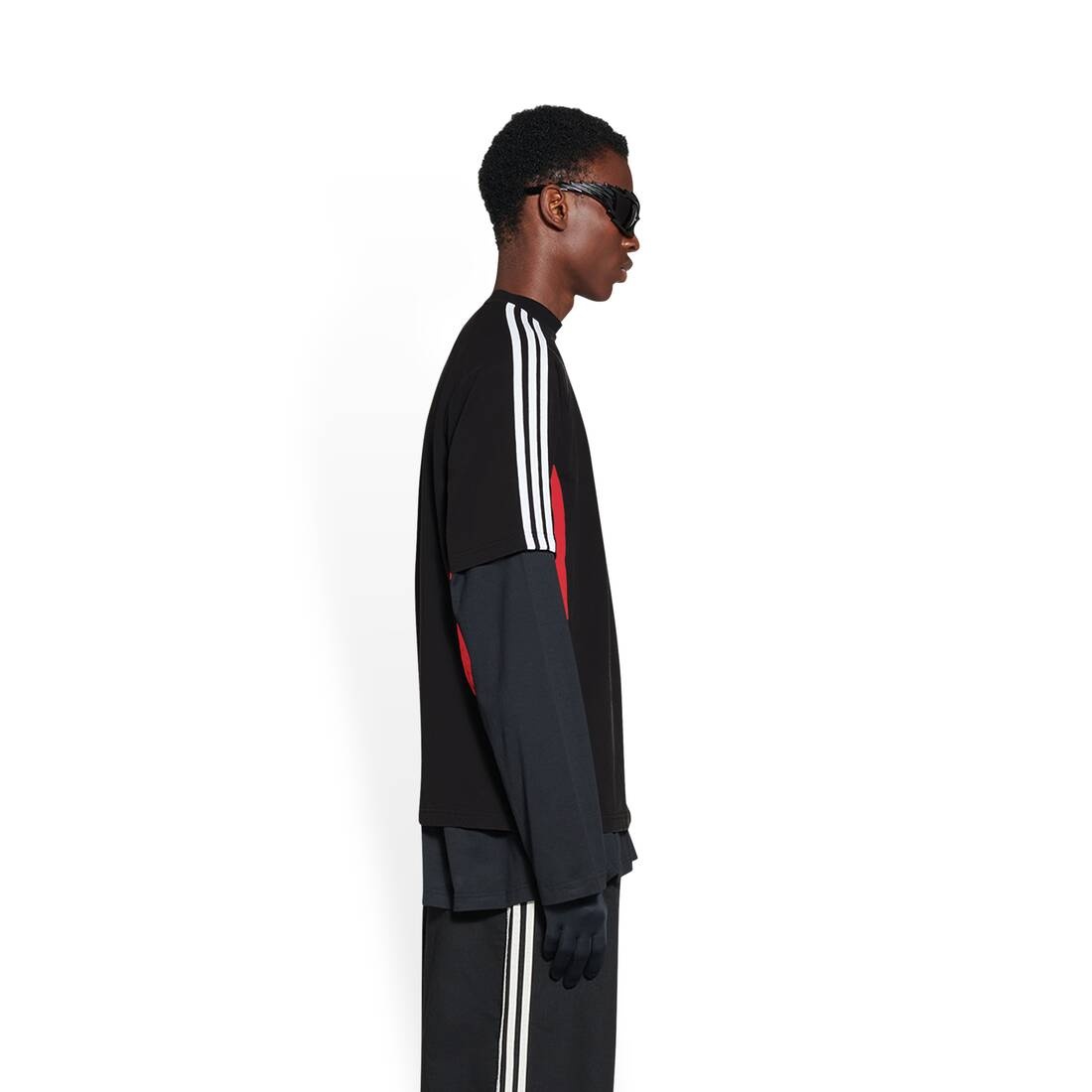 Women's Balenciaga / Adidas T-shirt Medium Fit in Black - 3