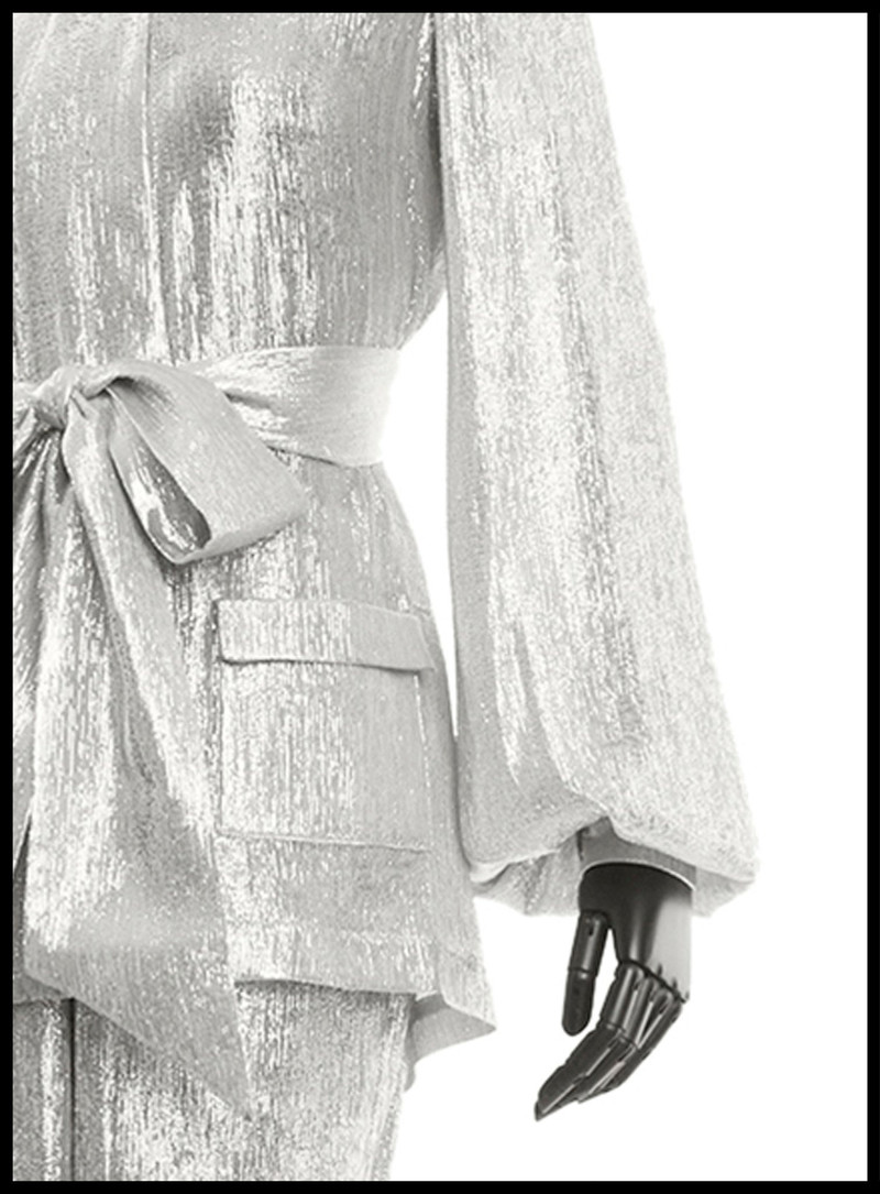 THE  SACRIFICIAL SUIT SHIRT 3