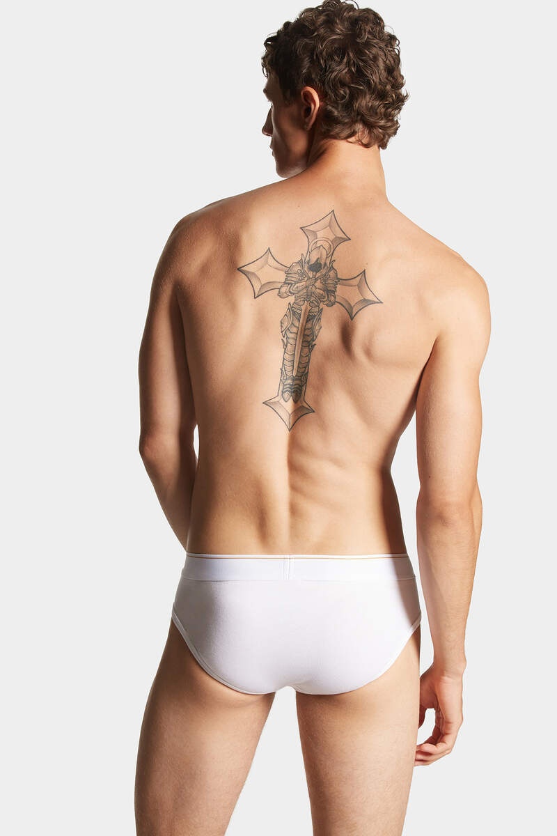 DSQ2 LEAF BRIEF - 4