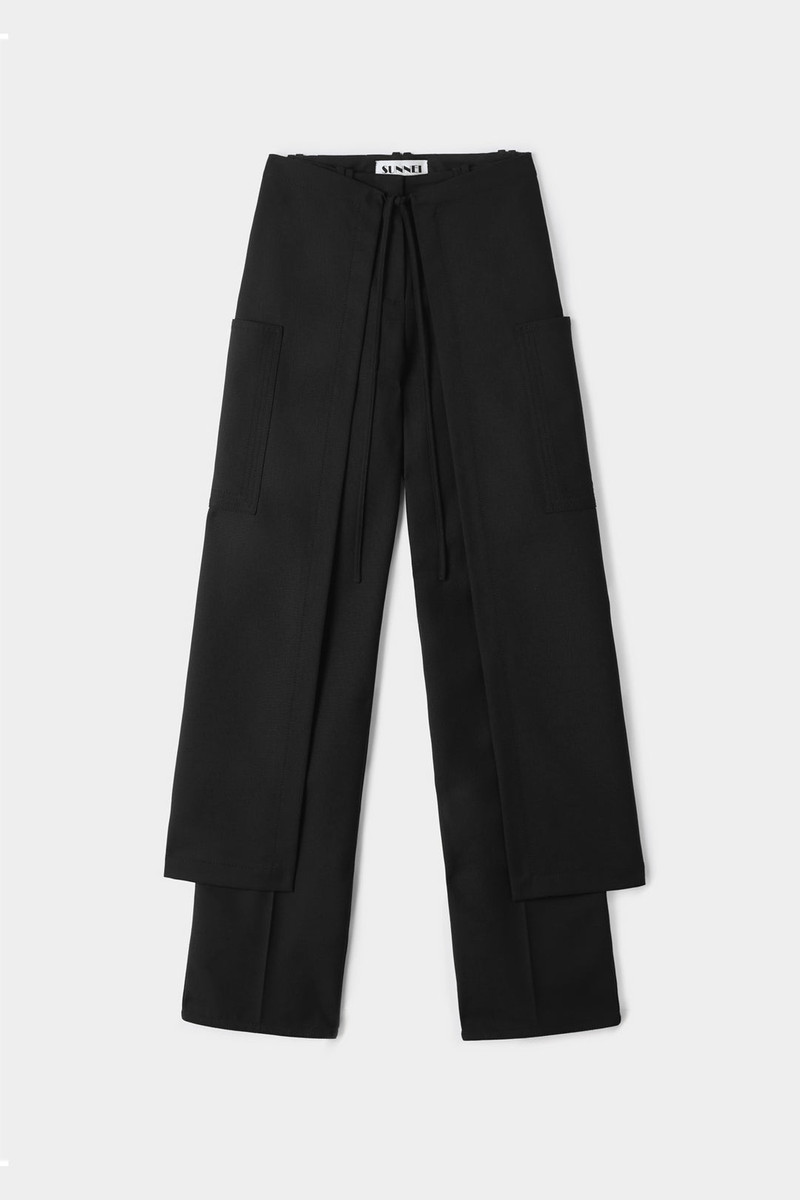 SUNNEI LONG PANEL PANTS / black outlook