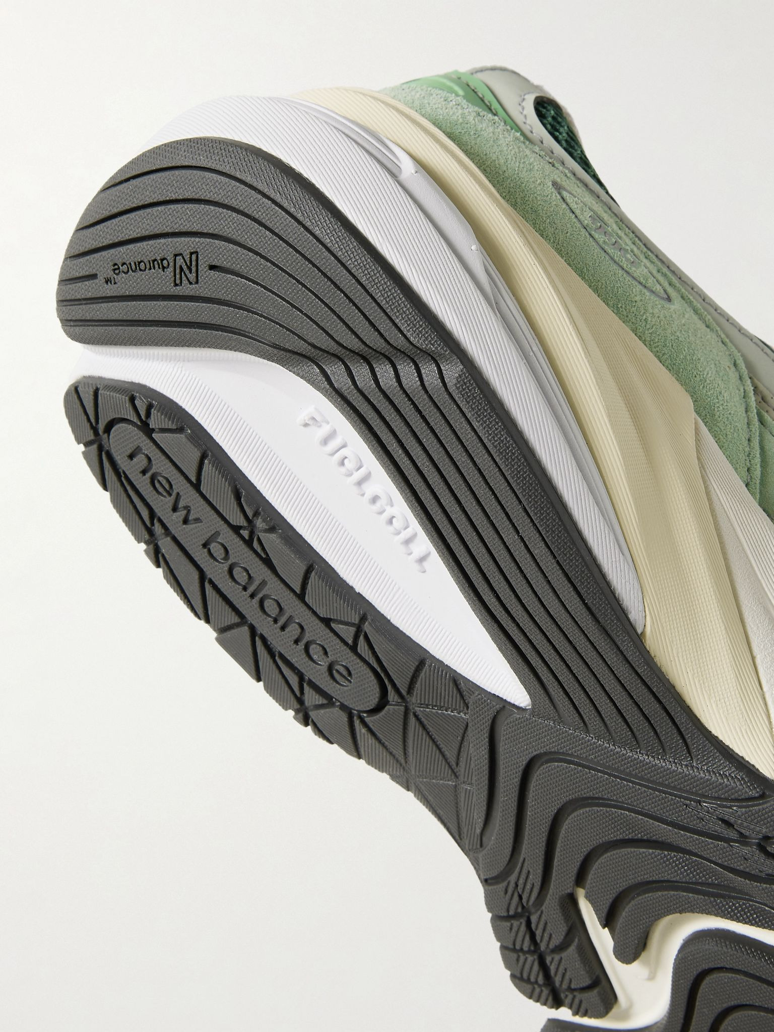 990v6 Leather-Trimmed Suede and Mesh Sneakers Green - 5