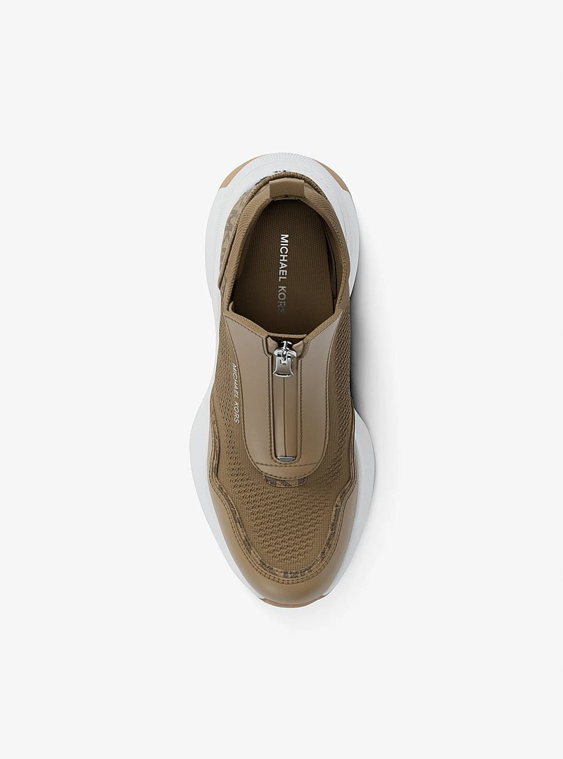 Zuma Mixed-Media Trainer 5
