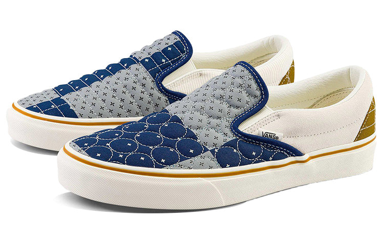 Vans Classic Slip-On 'Quilted Bandana' VN0A7VCFBCK - 2