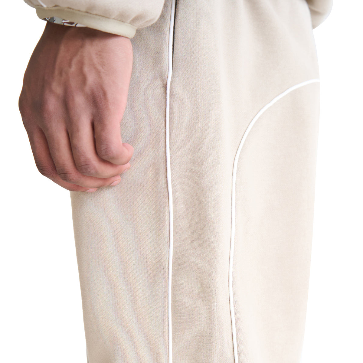 RELAXED FLEECE SWEATPANTS WITH PIPING (TIMBER/CLOUD WHITE) - 5