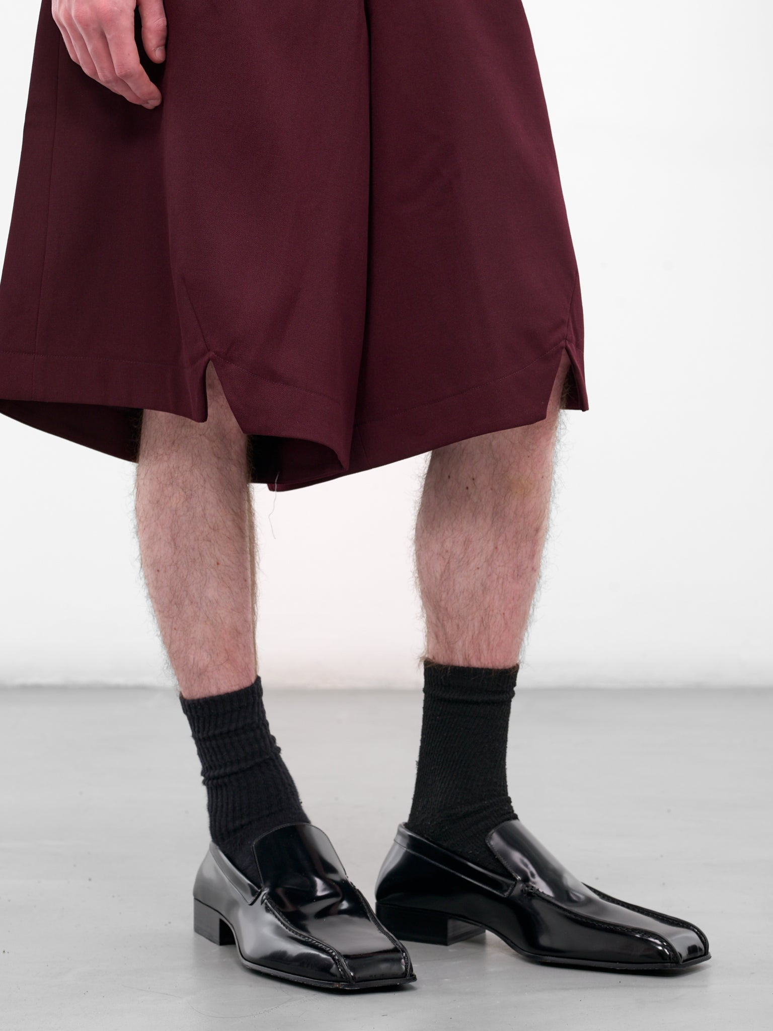 Burgundy Wool Baggy Shorts - 4