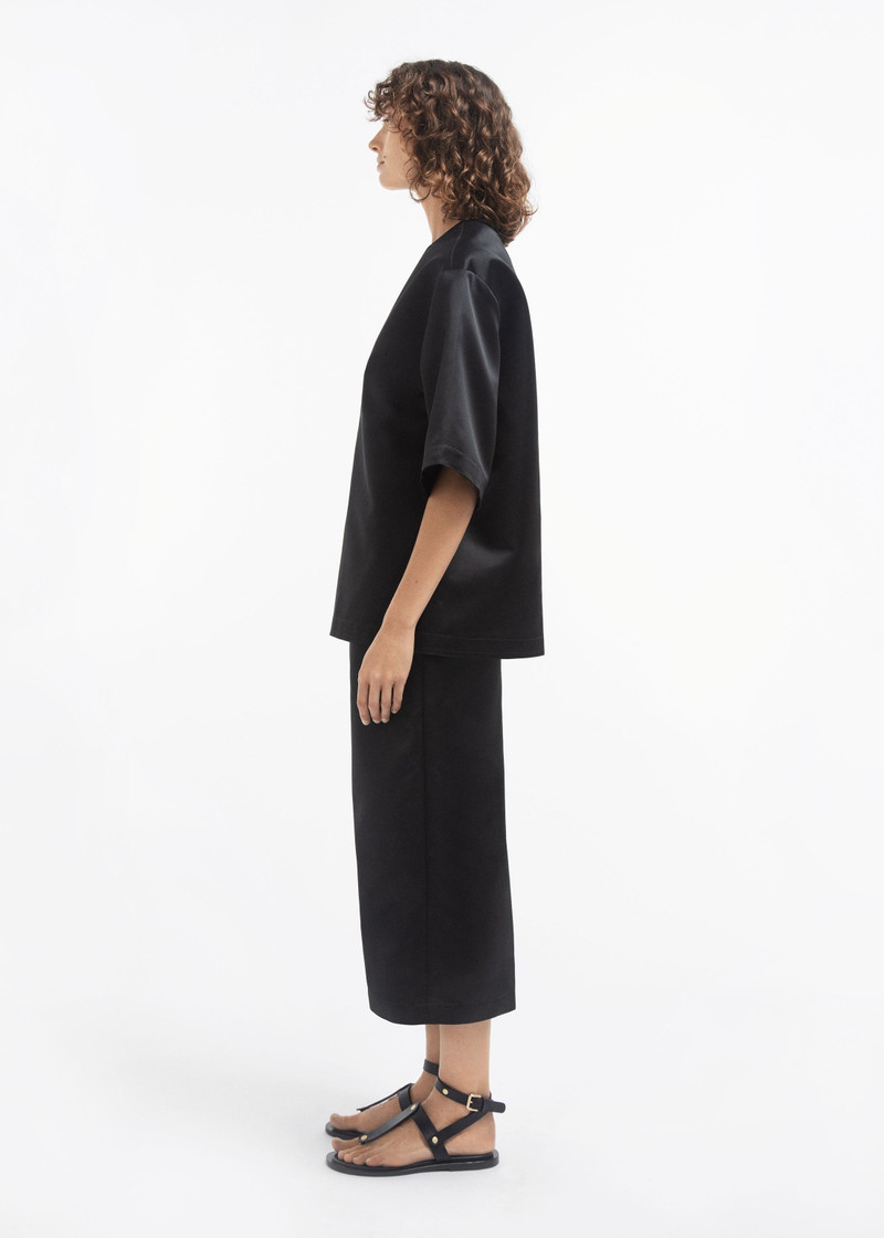 Oversized Shirt in Duchess Satin 3