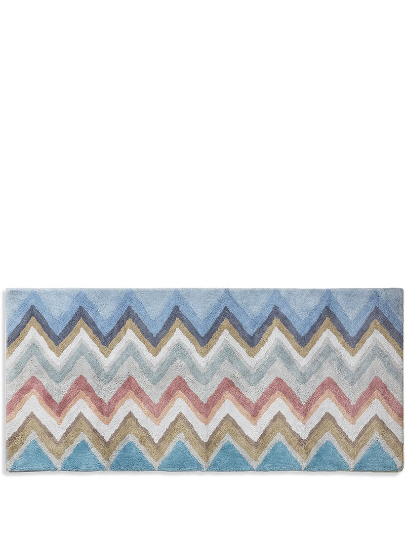 Amone chevron-print bath mat 1