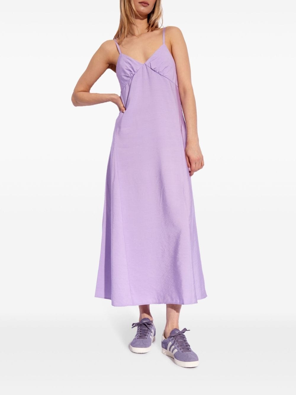 sleeveless flared dress - 2