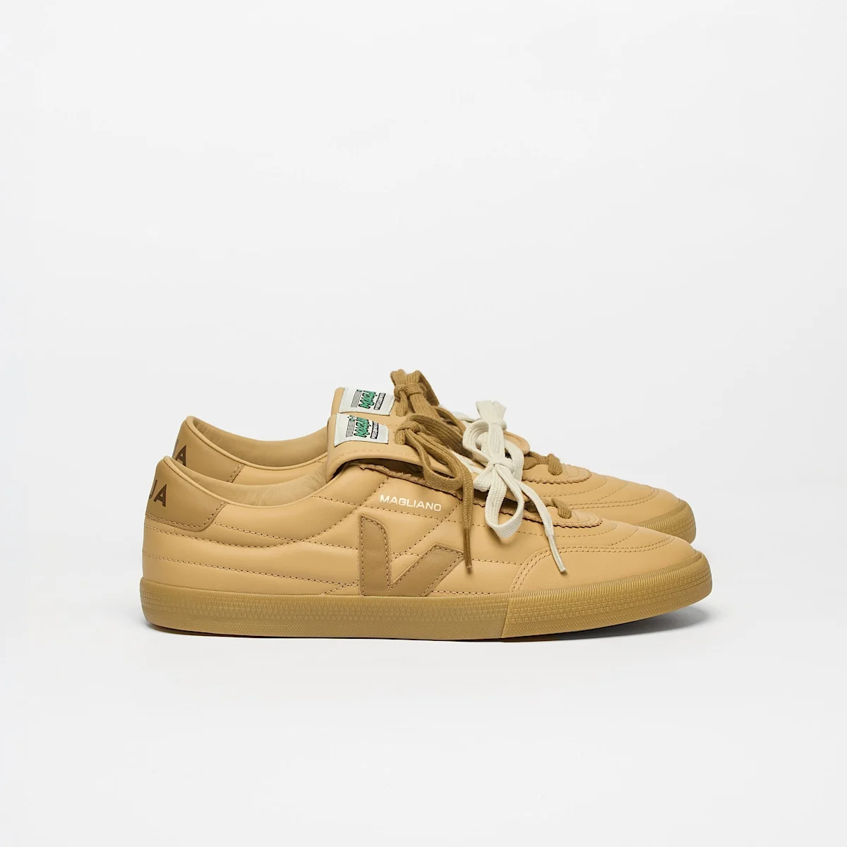 PANENKA LEATHER VEJA X MAGLIANO TAFFY - 1