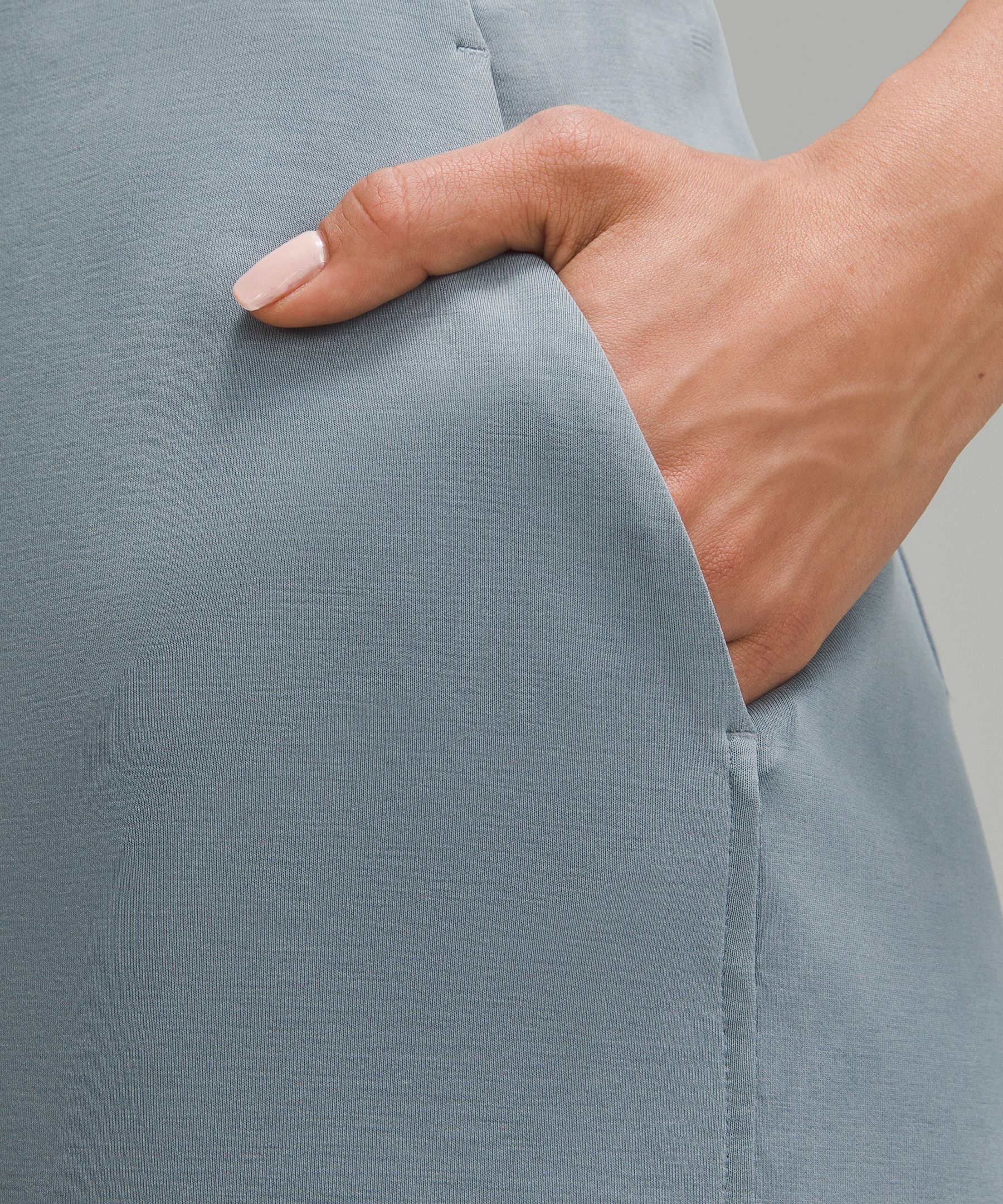Softstreme High-Rise Midi Skirt - 4