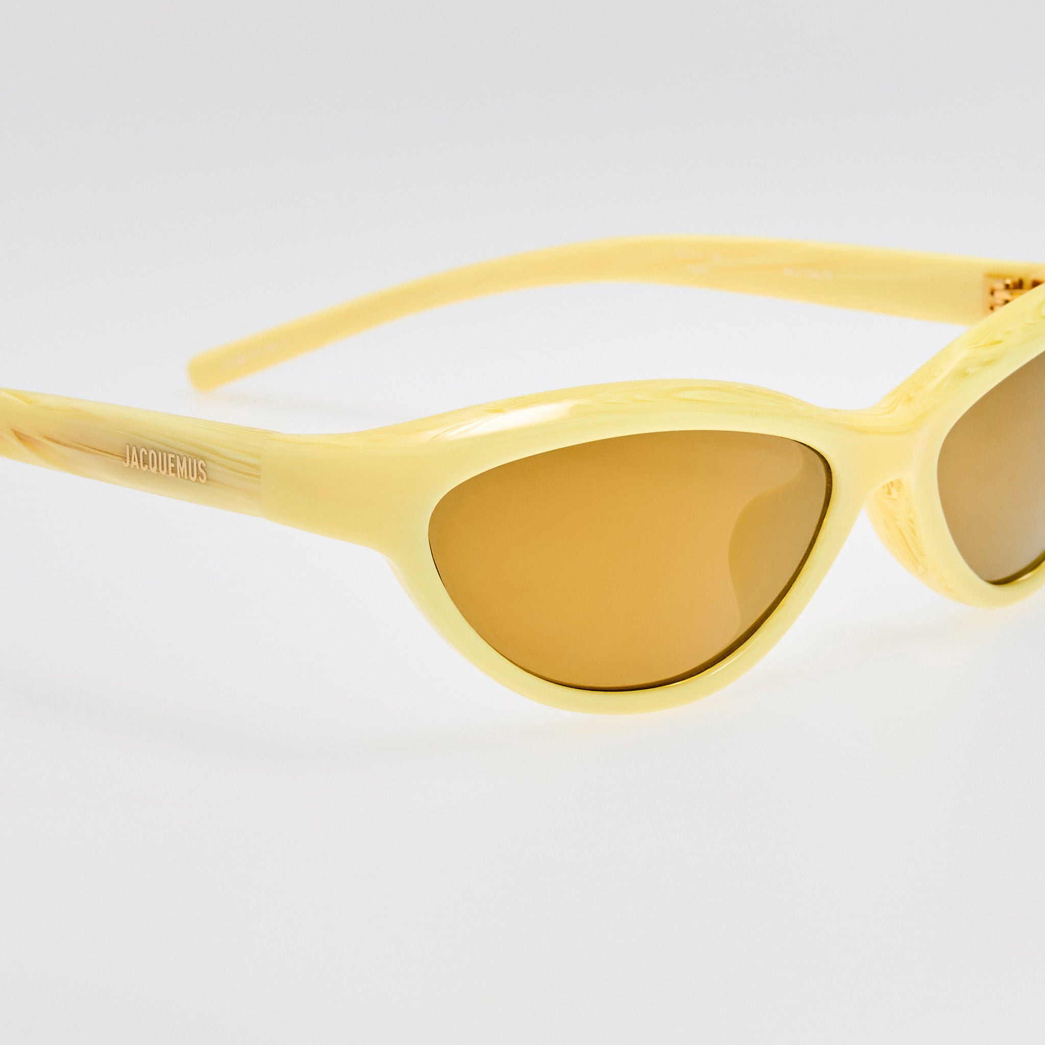 Curvo Sunglasses in Milky Yellow - 3