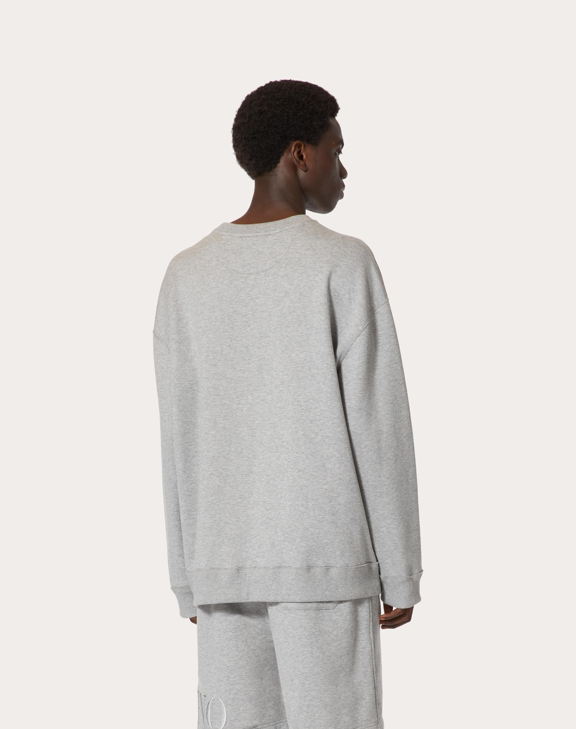 CREWNECK SWEATSHIRT WITH METALLIC VALENTINO EMBOSSED - 4