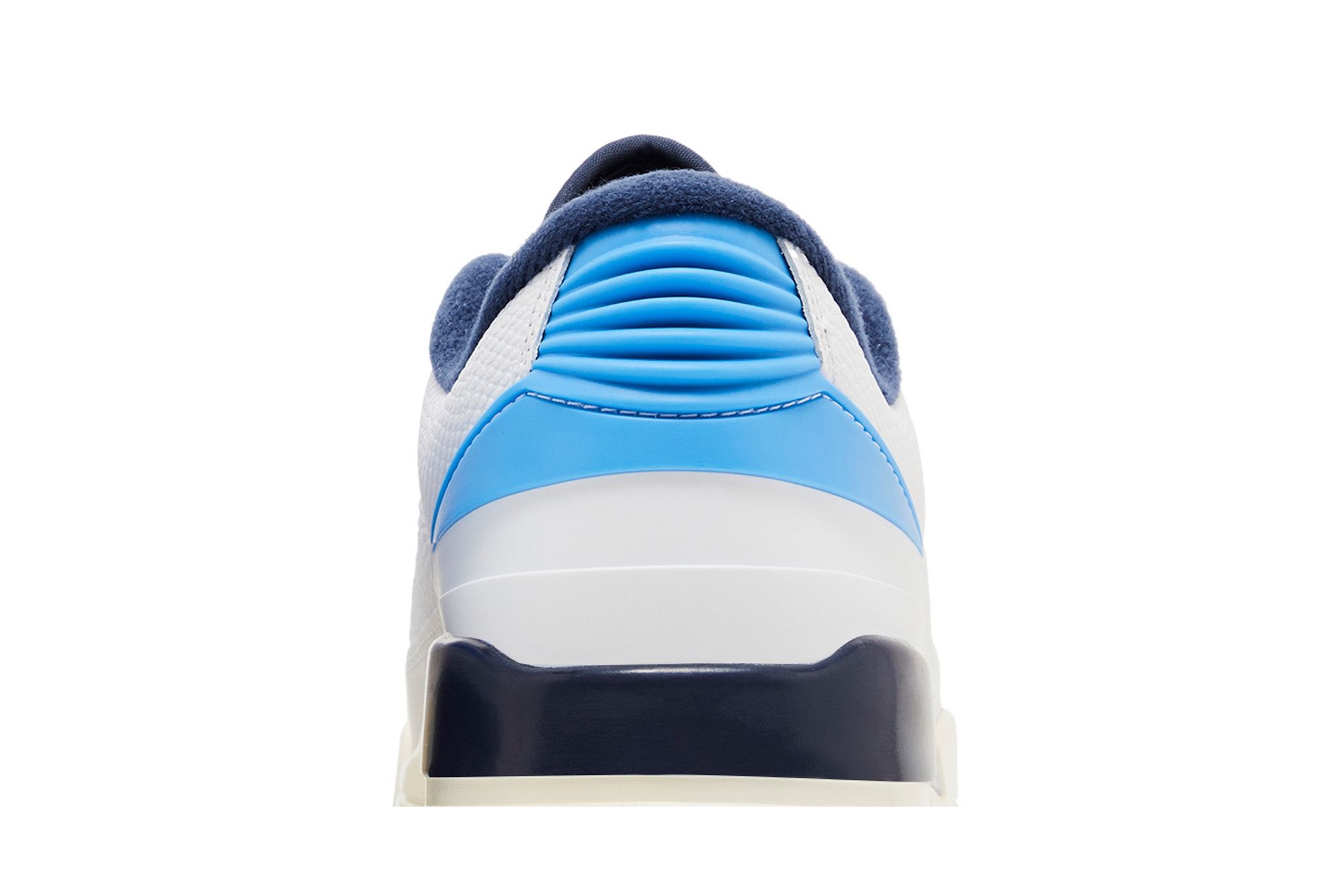 Air Jordan 2/3 'UNC' - 7