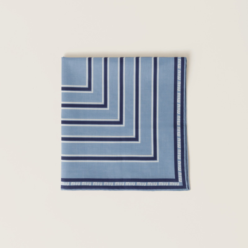 Printed poplin scarf 1