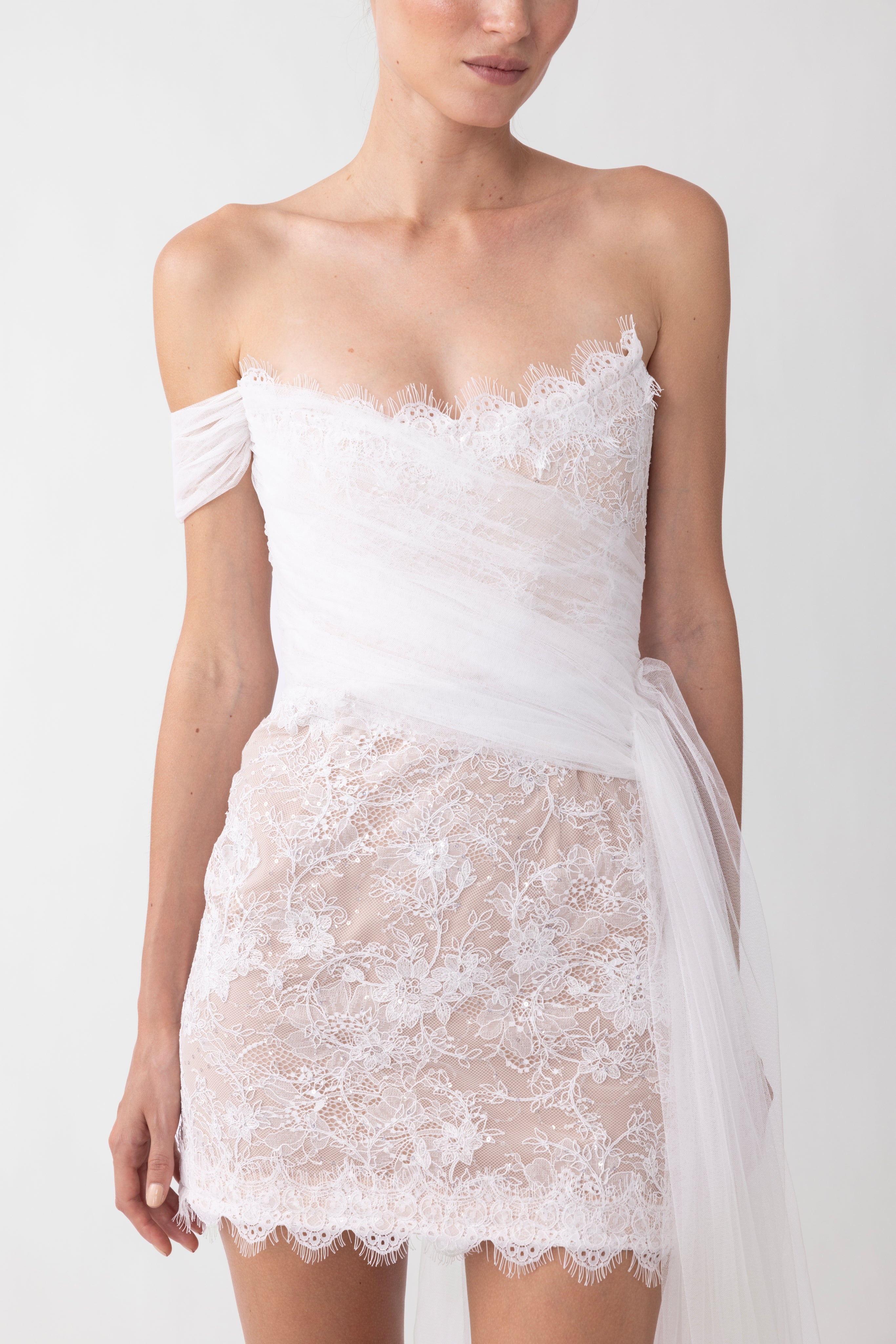 REIGN LACE MINI DRESS - 2