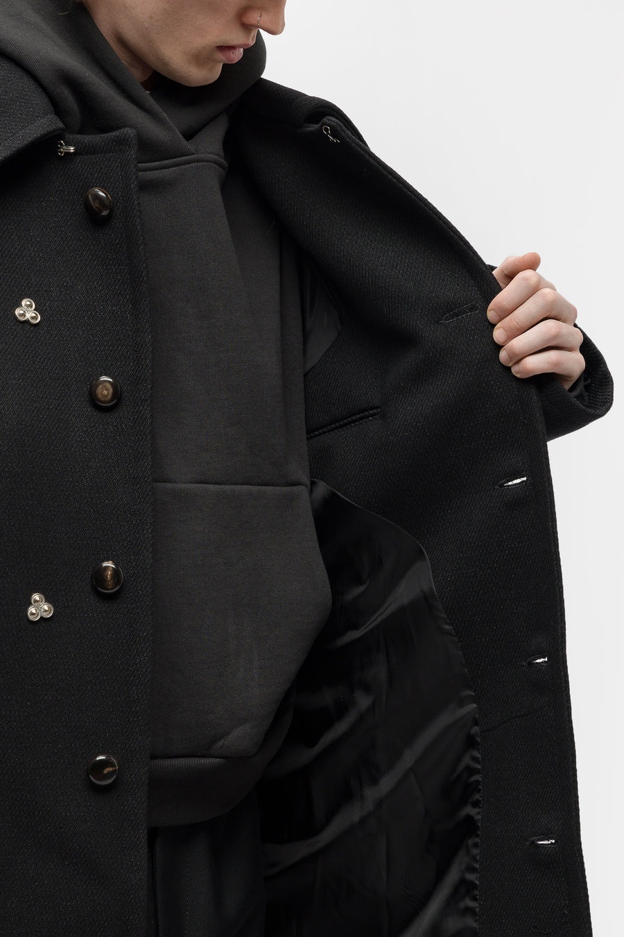 Verdun Coat in Black - 5