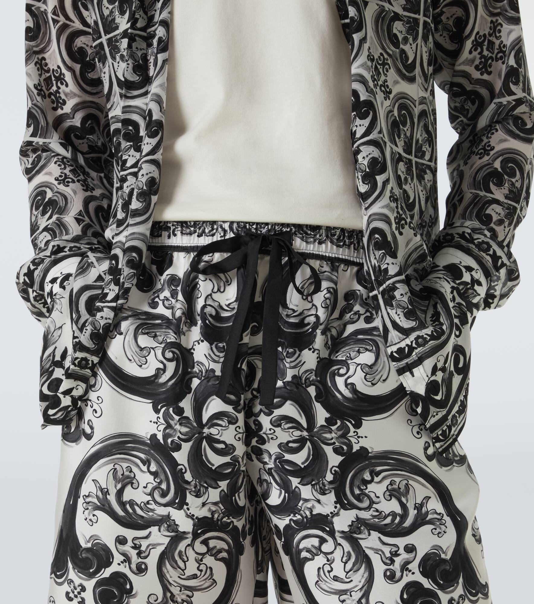 Majolica silk twill shorts - 5