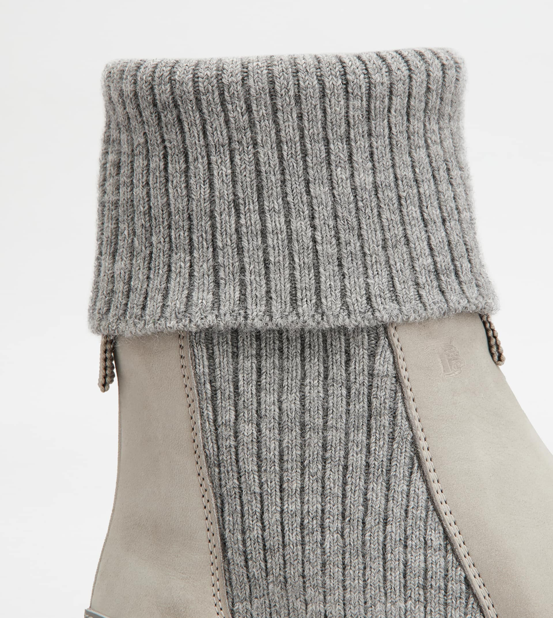 CHELSEA BOOTS IN NUBUCK AND KNIT - GREY - 5