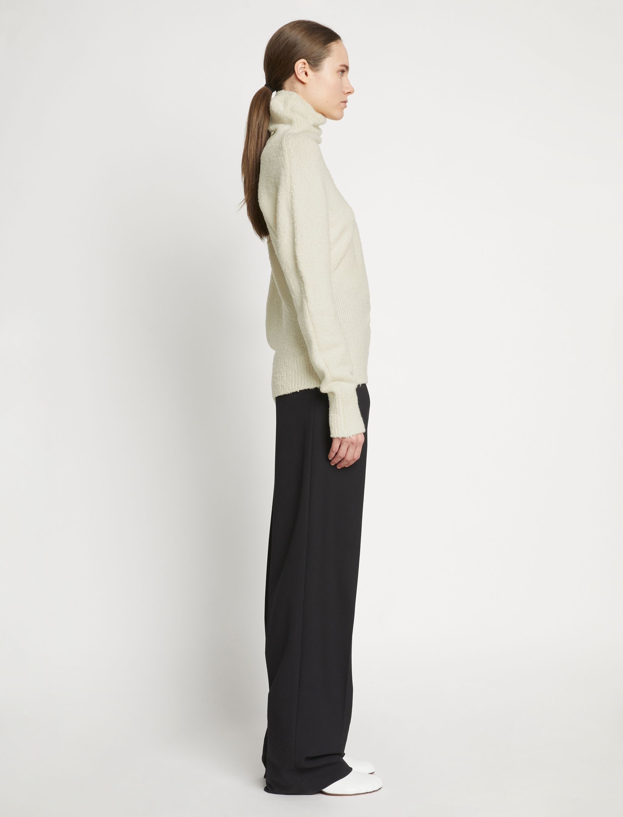 Fuzzy Boucle Twisted Sweater - 4