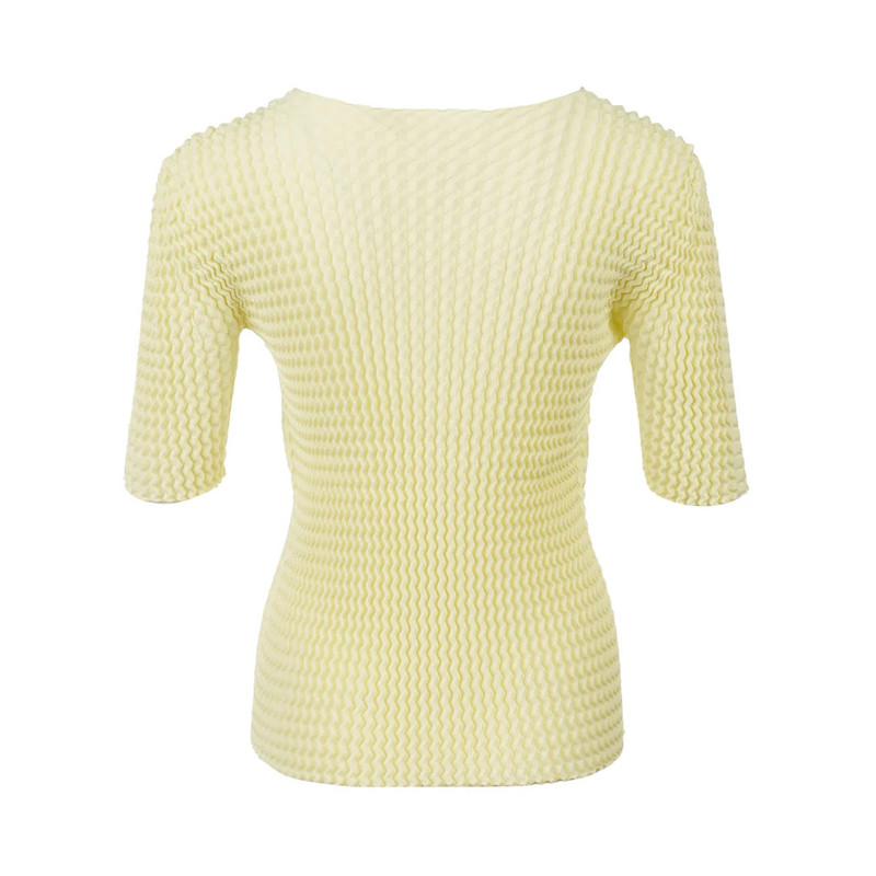 ISSEY MIYAKE Spongy Top outlook