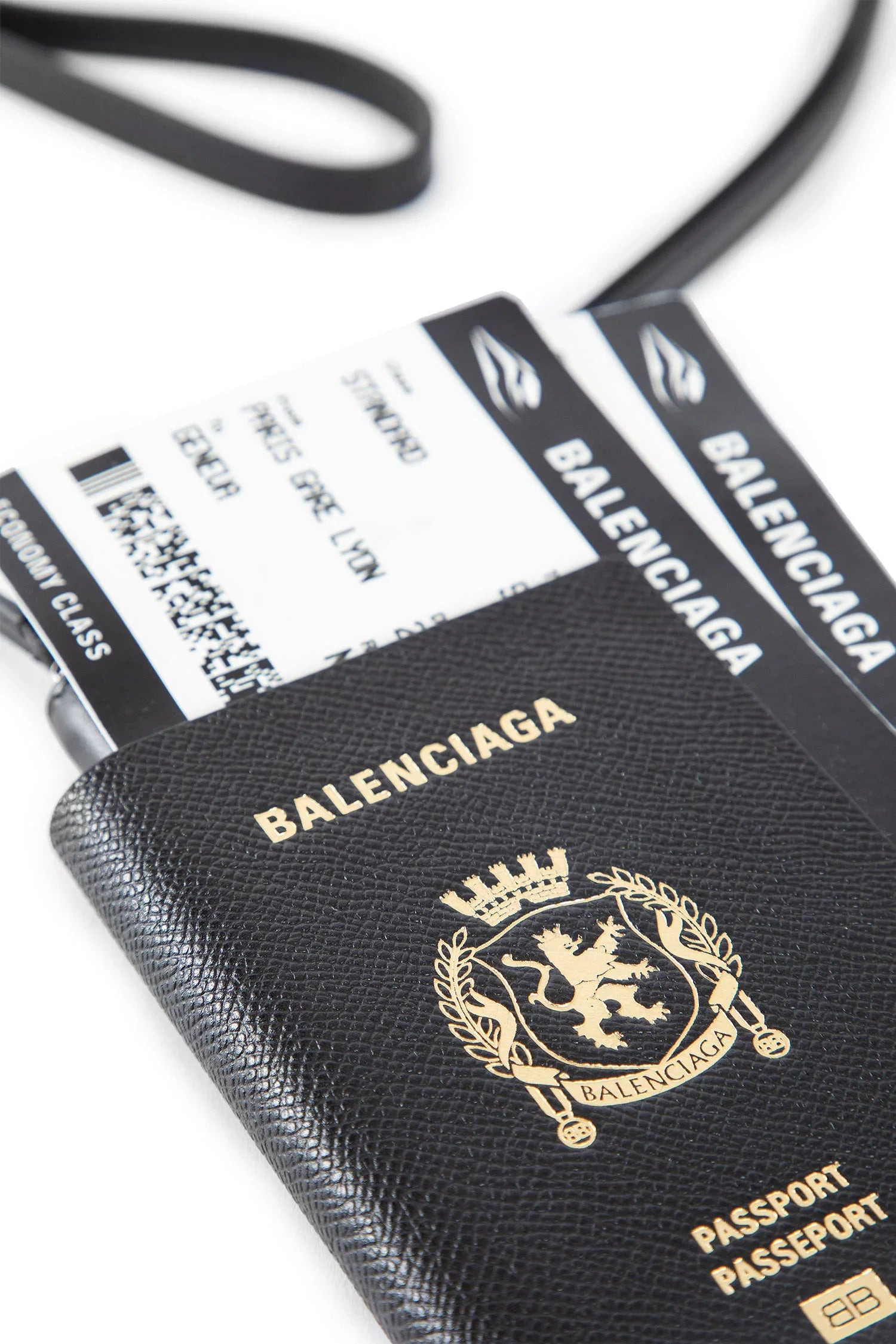 Passport-Phone-Holder - 4