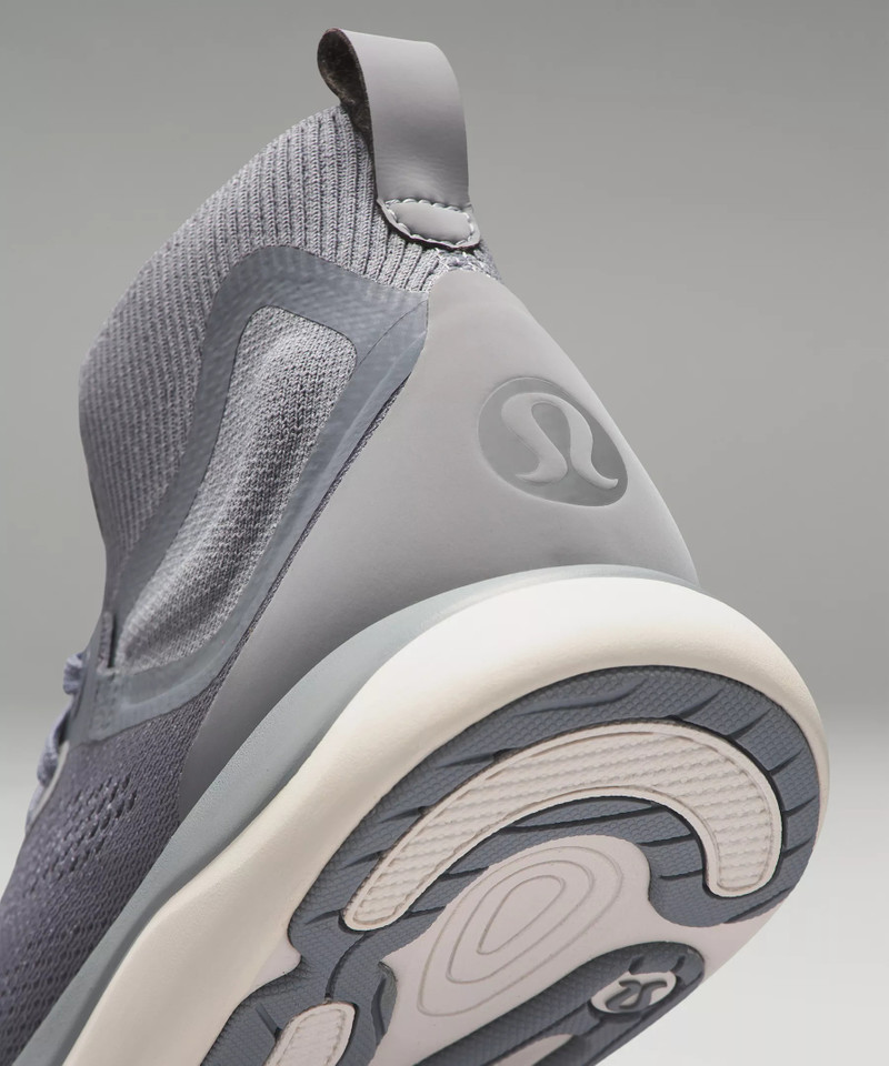 Women's Chargefeel Mid Workout Shoe 9