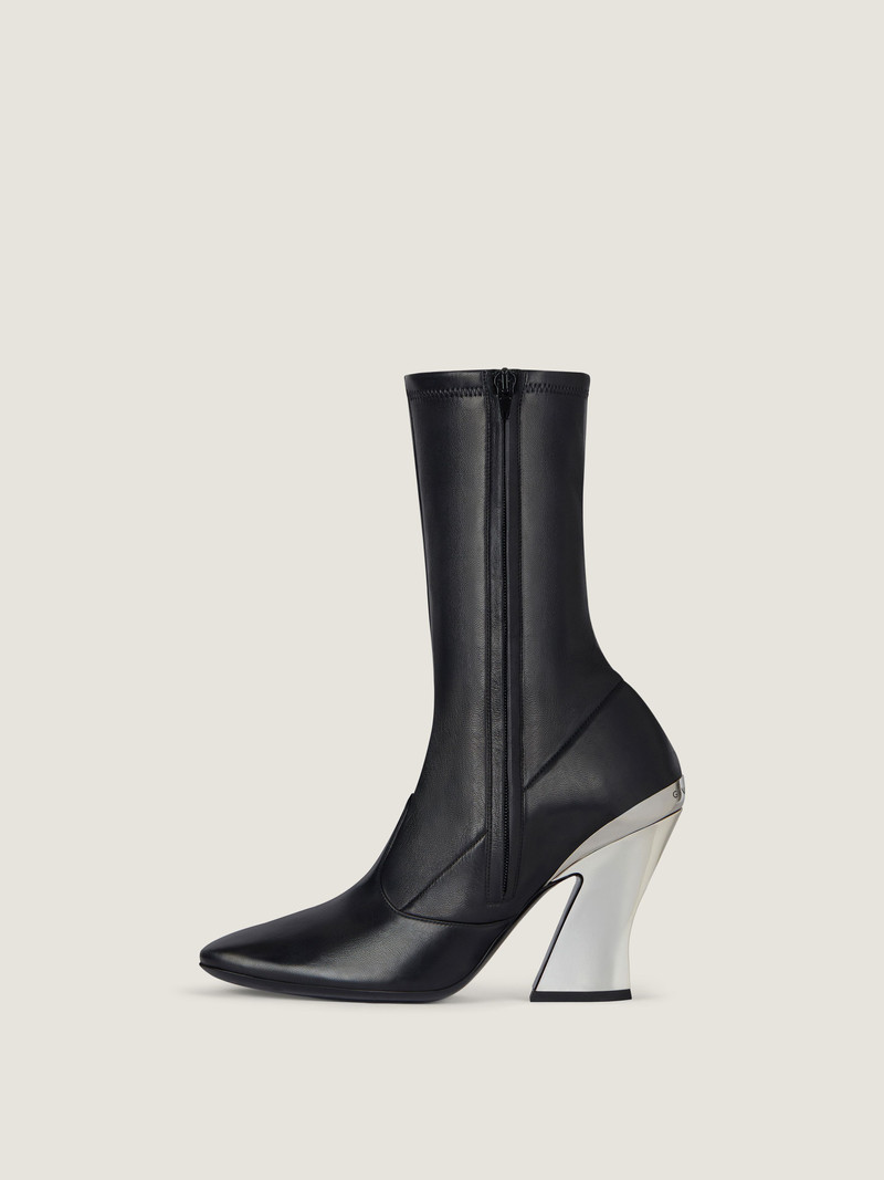 Givenchy SCULPTED ANKLE BOOTS IN NAPPA LEATHER outlook