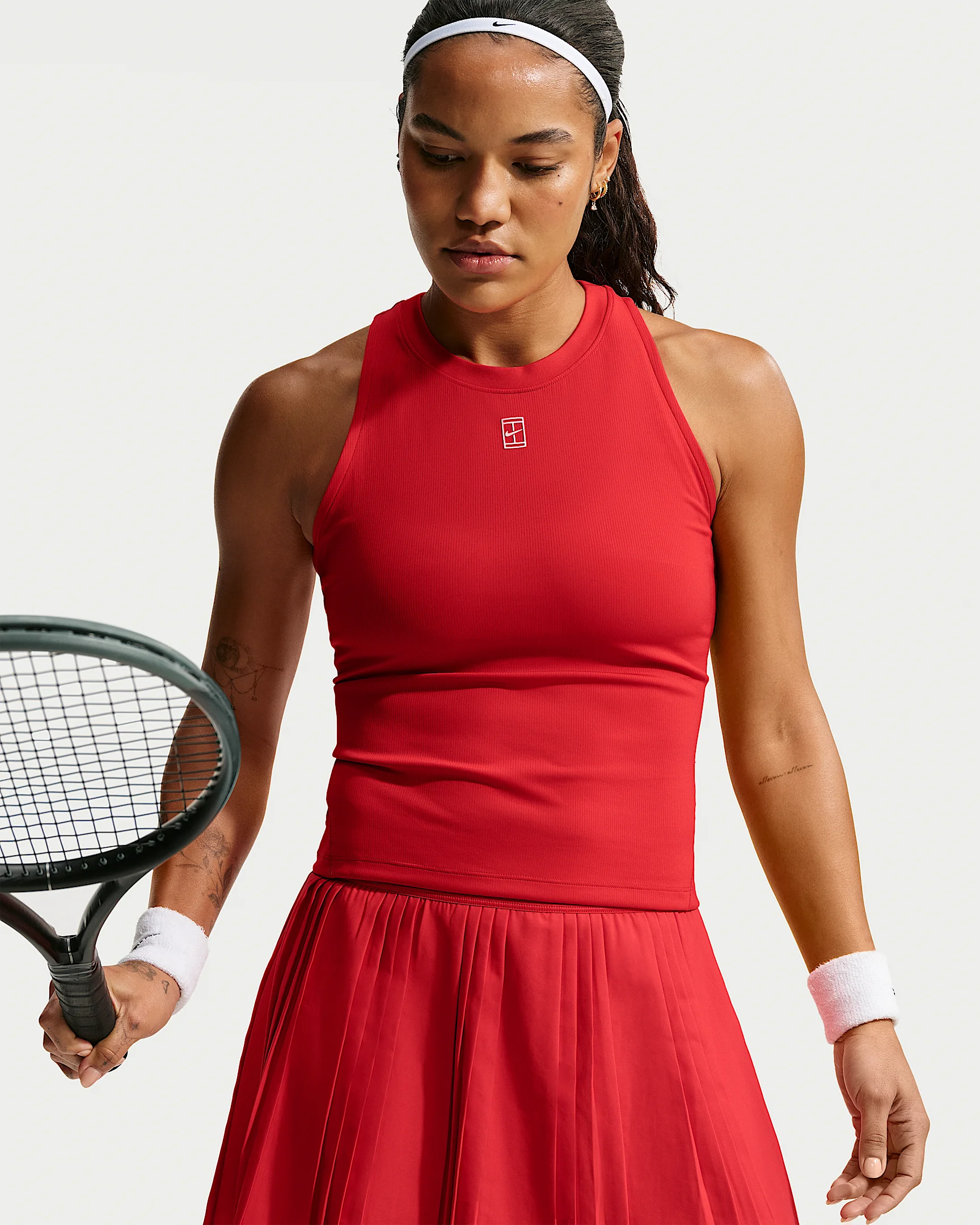 NikeCourt Advantage Women's Dri-FIT Tennis Tank Top - 1