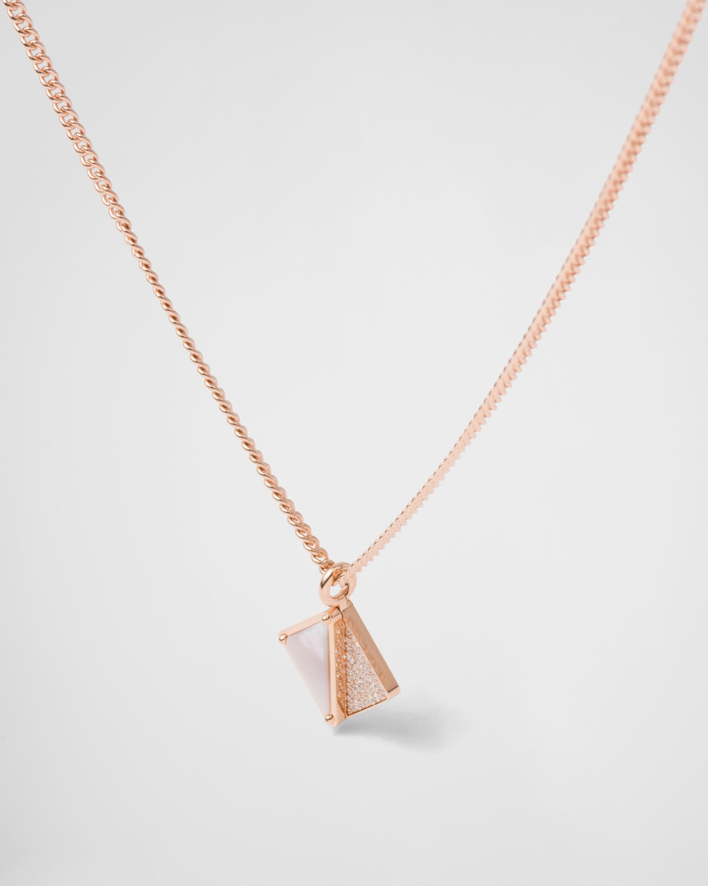 Eternal Gold pendant necklace in pink gold with diamonds and mother-of-pearl 4