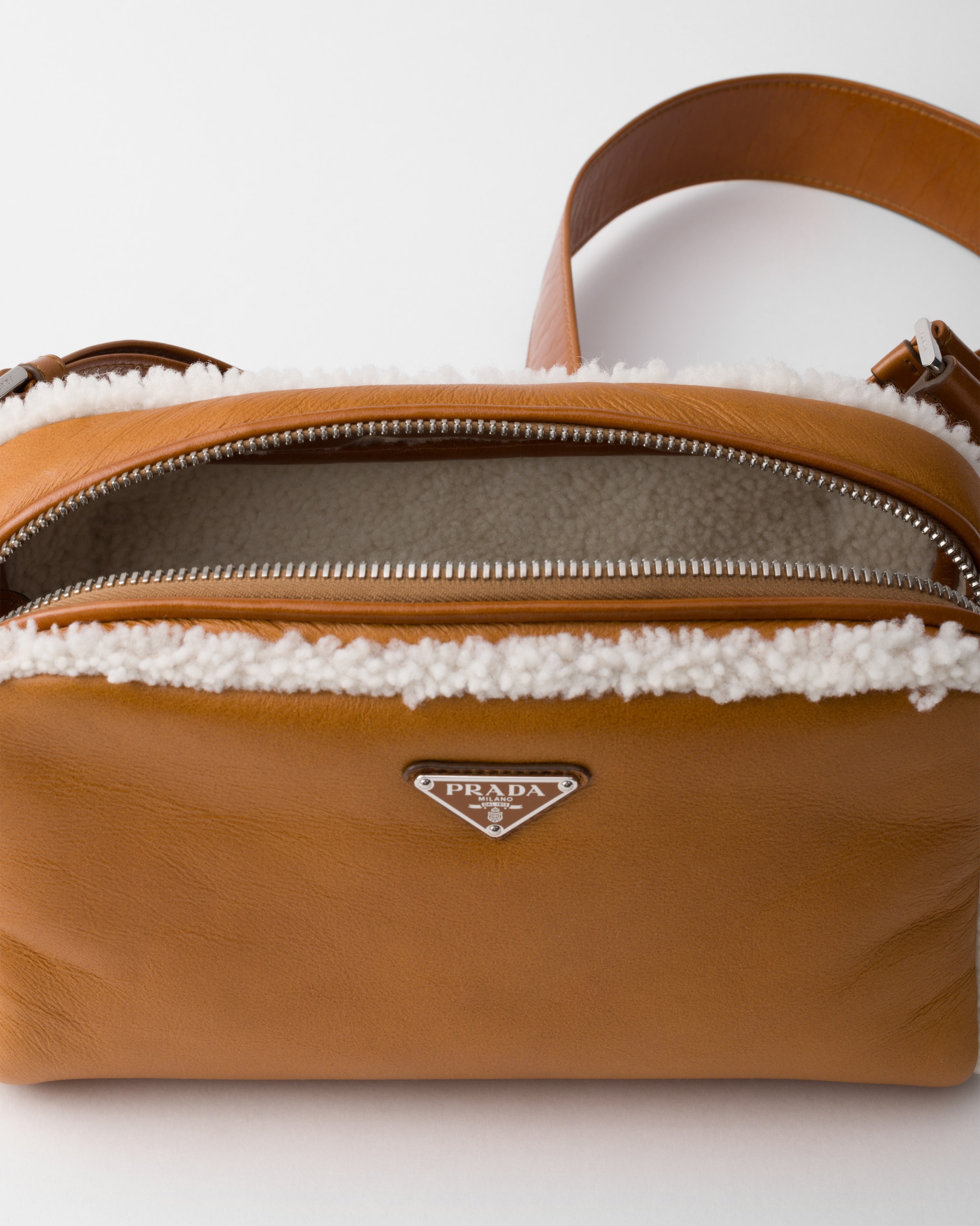 Shearling shoulder bag - 5