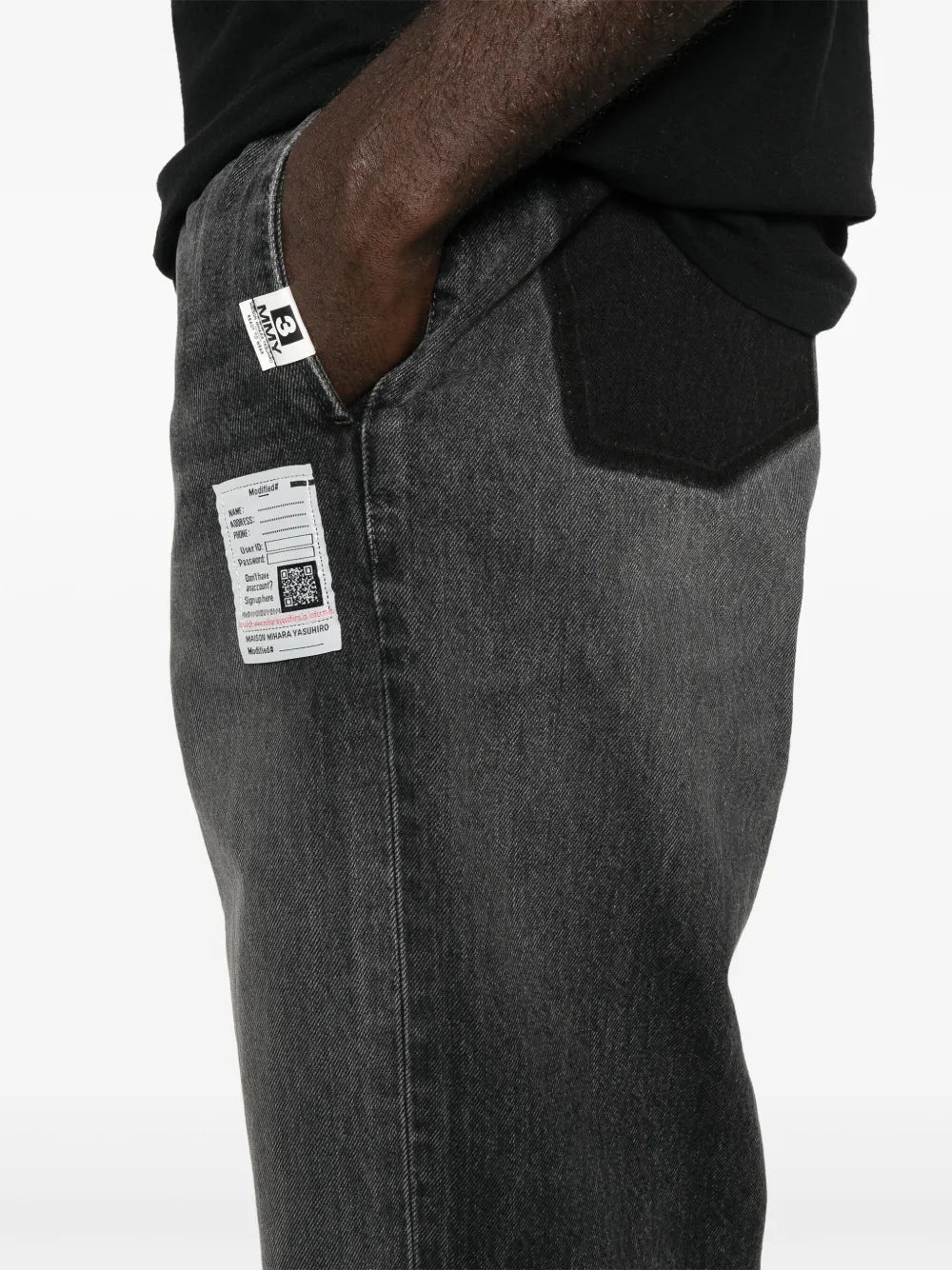 STRAIGHT-LEG JEANS - 4