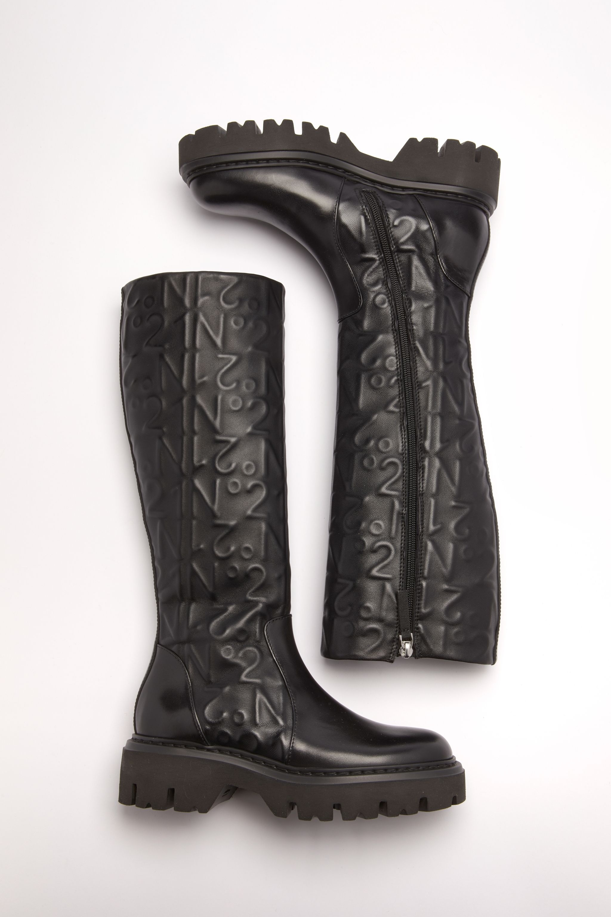 LOGO-EMBOSSED BOOTS - 5
