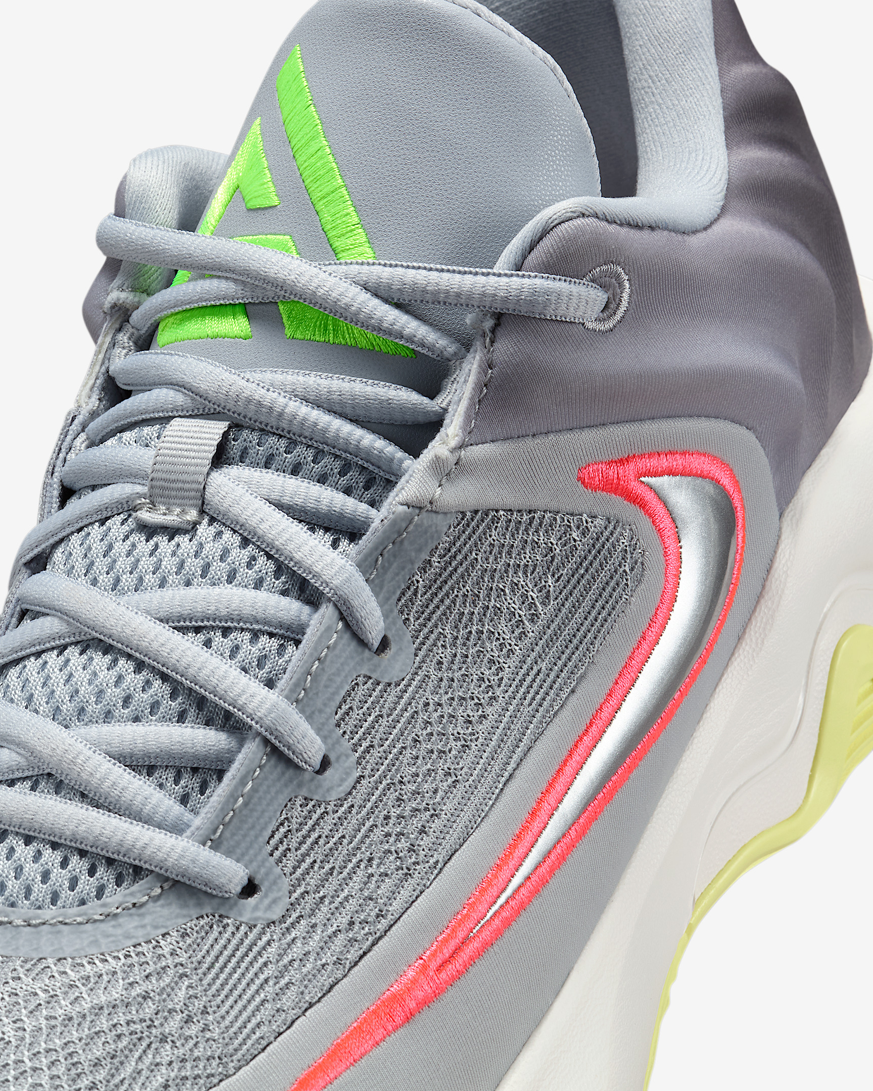 Giannis Immortality 4 Basketball Shoes - 7