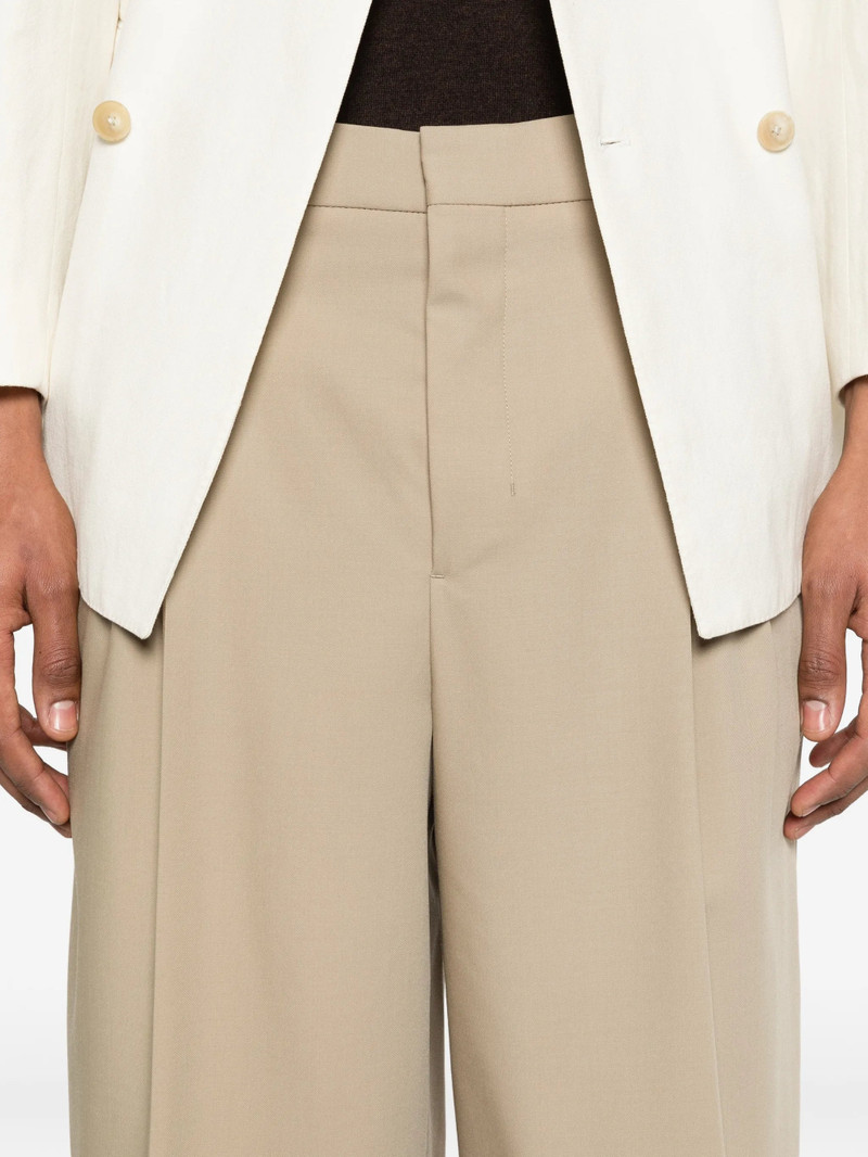 Ami Paris Wide Leg Pleated Shorts 3