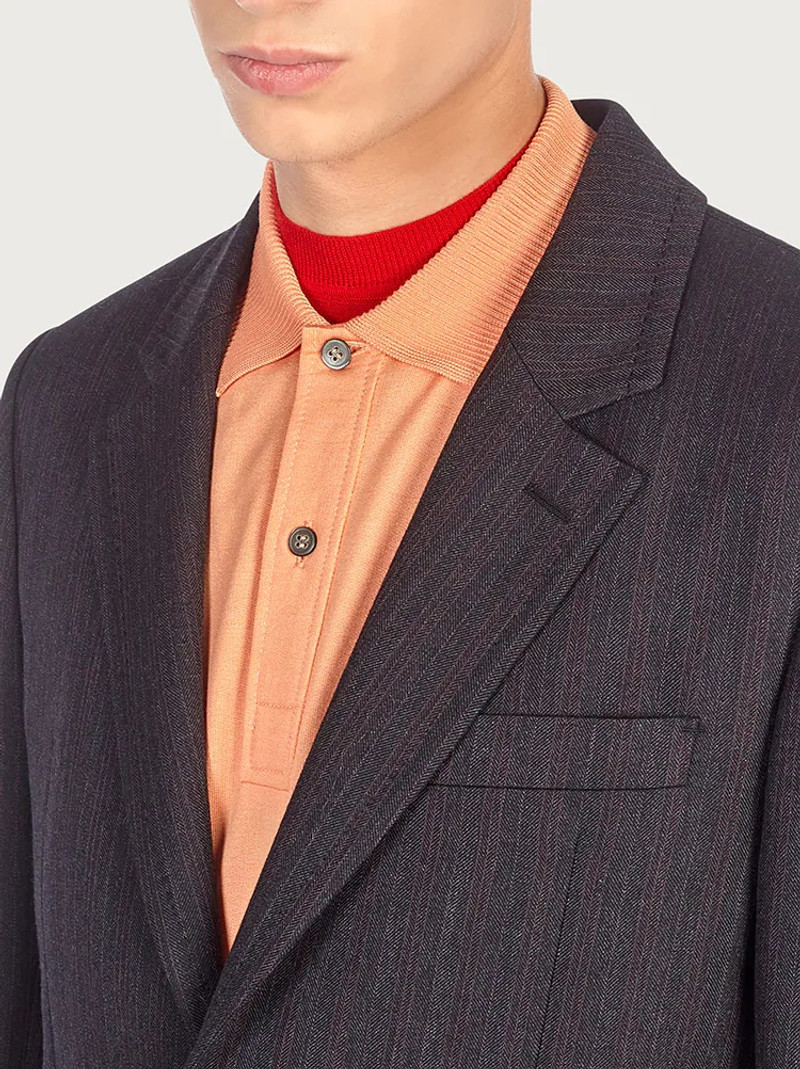 SINGLE-BREASTED SUIT WITH TWO BUTTONS 4