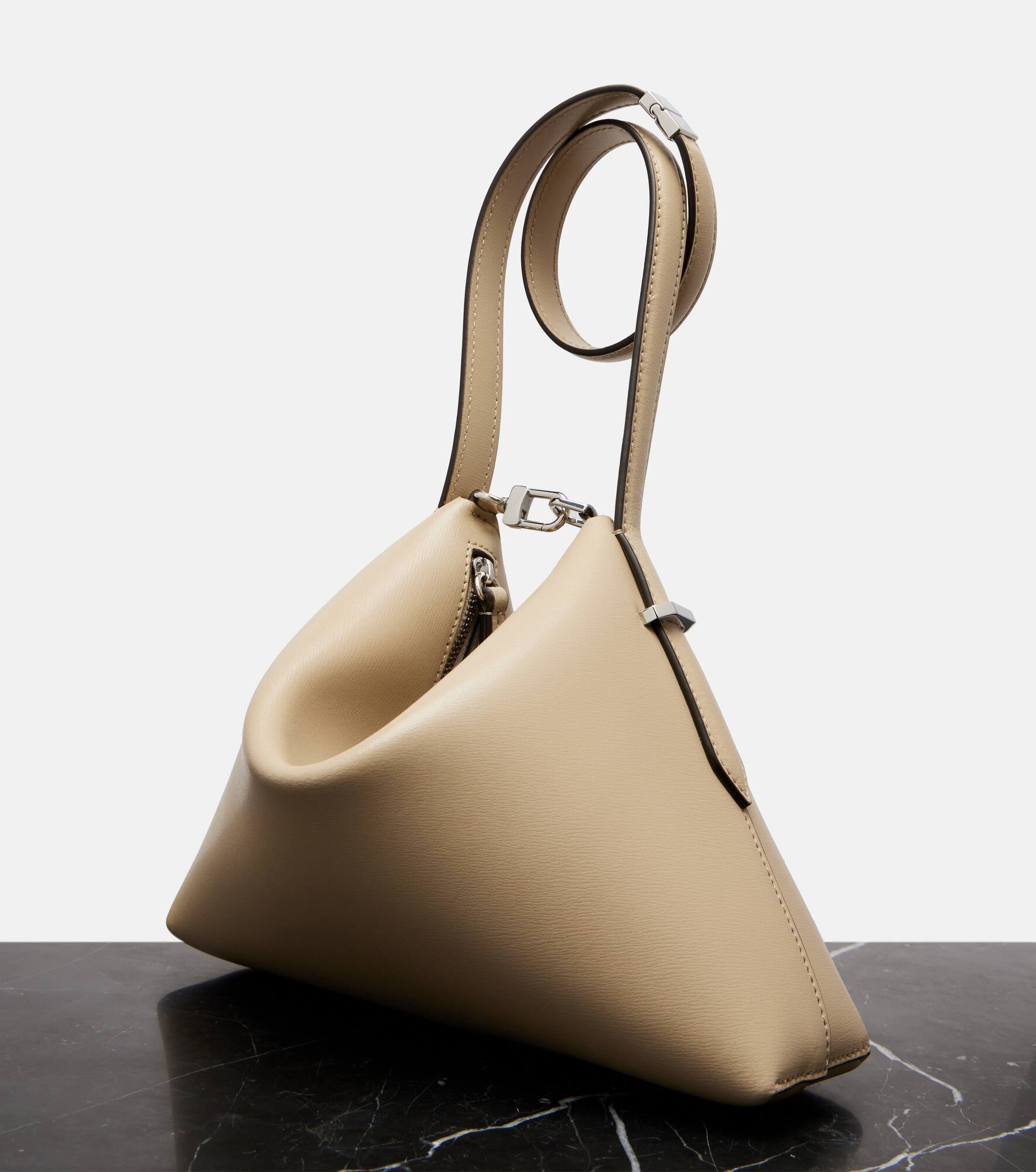 Scoop leather shoulder bag - 6