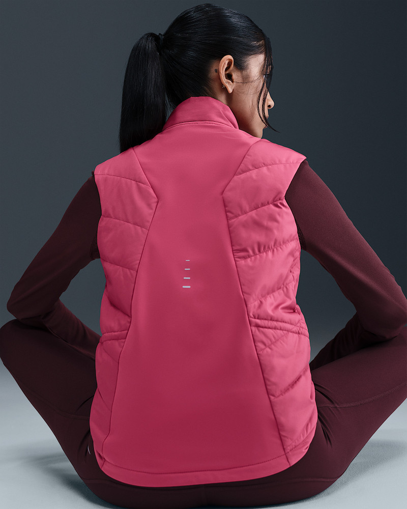 Nike Nike Swift Women's Therma-FIT Running Vest outlook