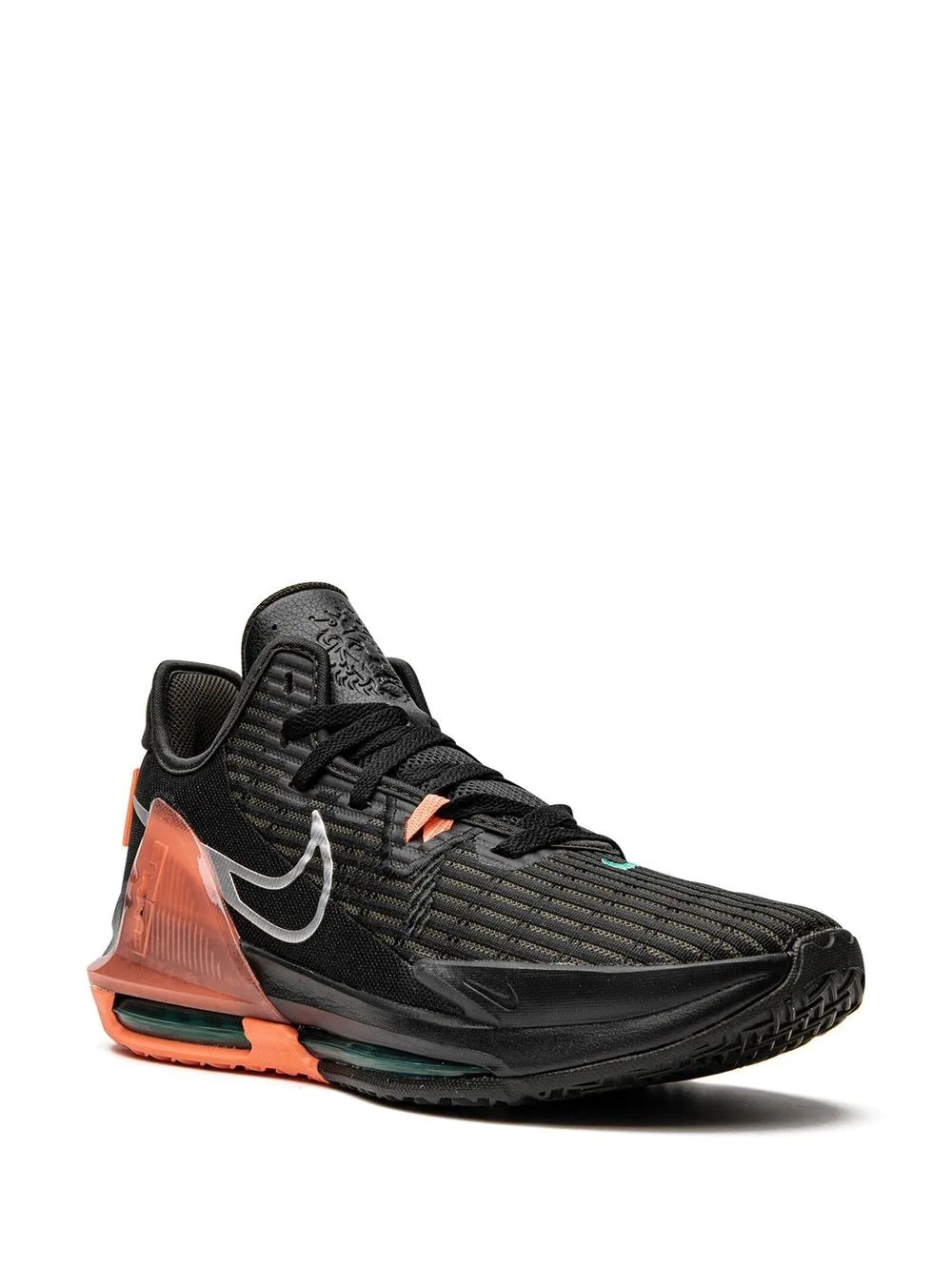 LeBron Witness VI sneakers - 2