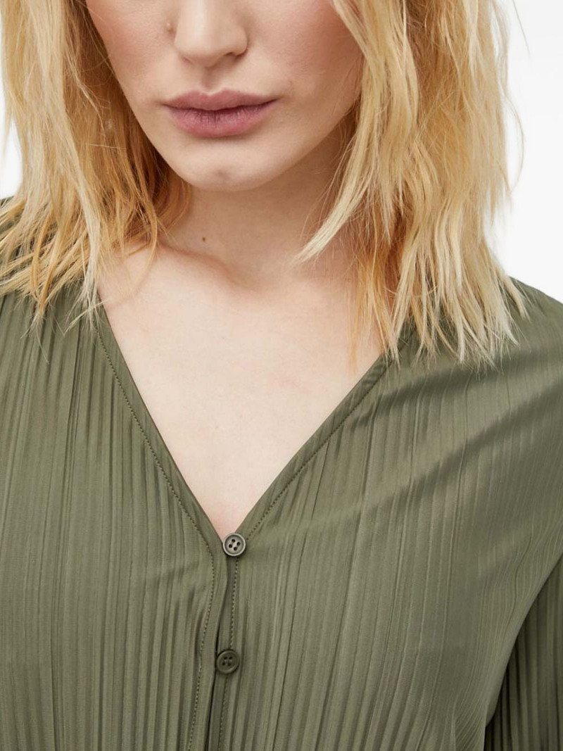 buttoned pleated top 4