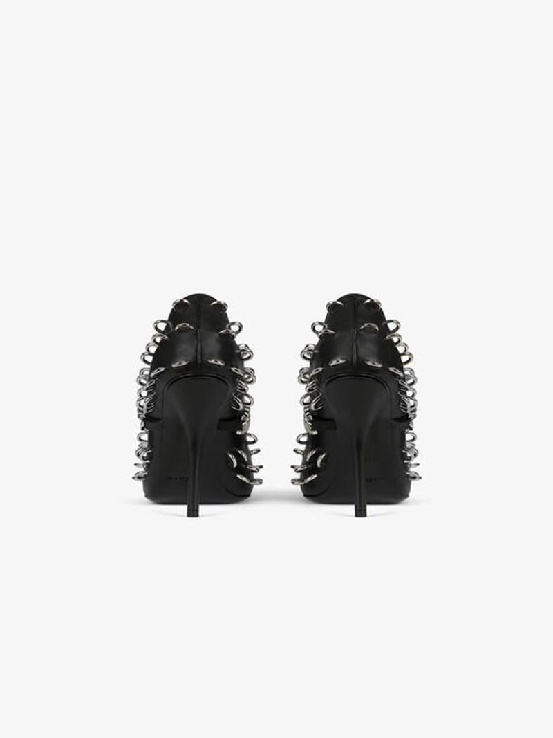 Givenchy PUMPS IN LEATHER WITH METALLIC DETAILS outlook