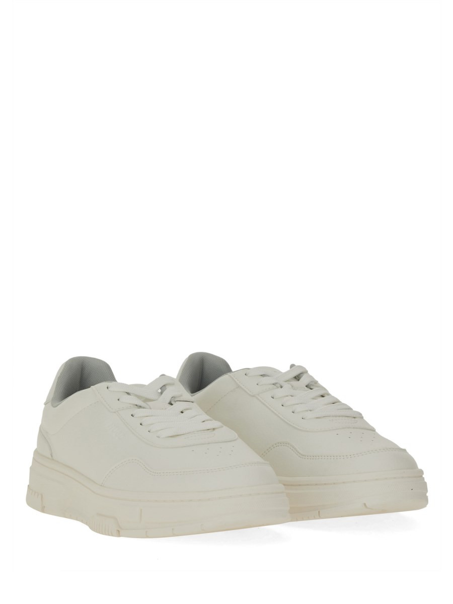 SNEAKER WITH ZIGZAG DETAIL - 2