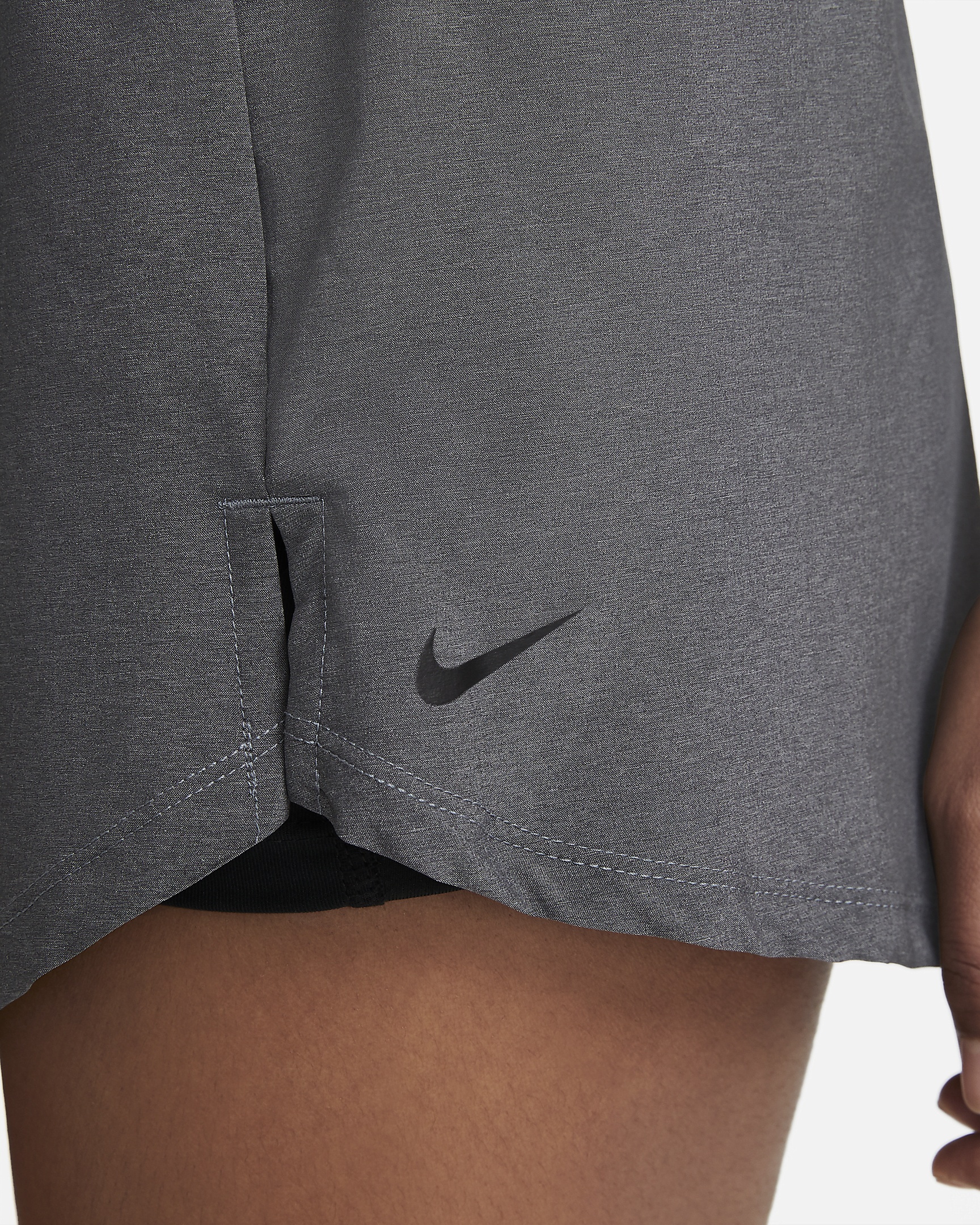 Nike Flex Essential 2-in-1 Women's Training Shorts - 4