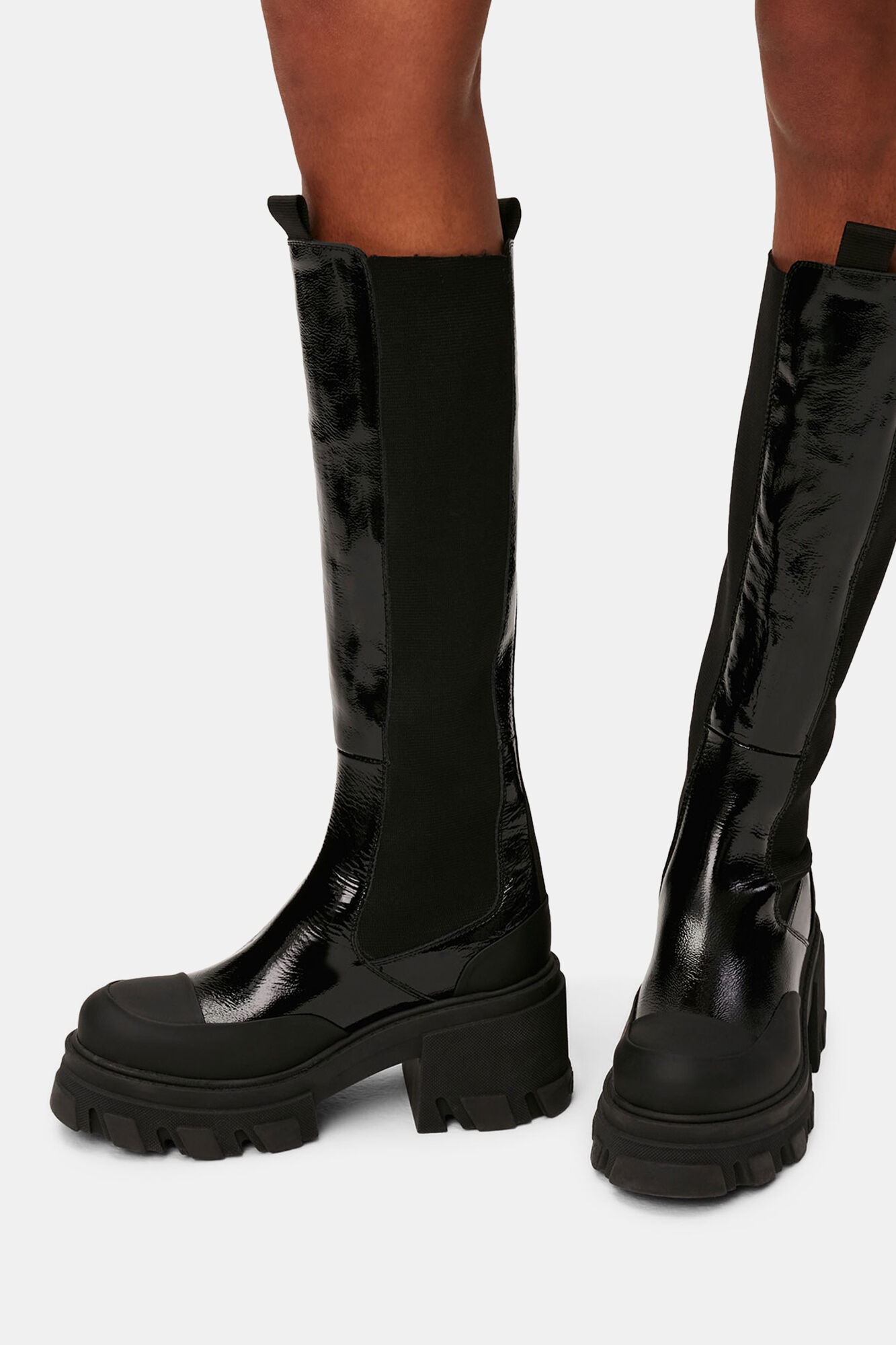 BLACK CLEATED HEELED HIGH CHELSEA BOOTS - 4